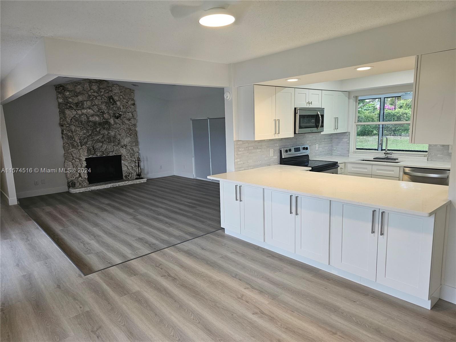 NORTH HOBE SOUND SHORES - Residential Lease