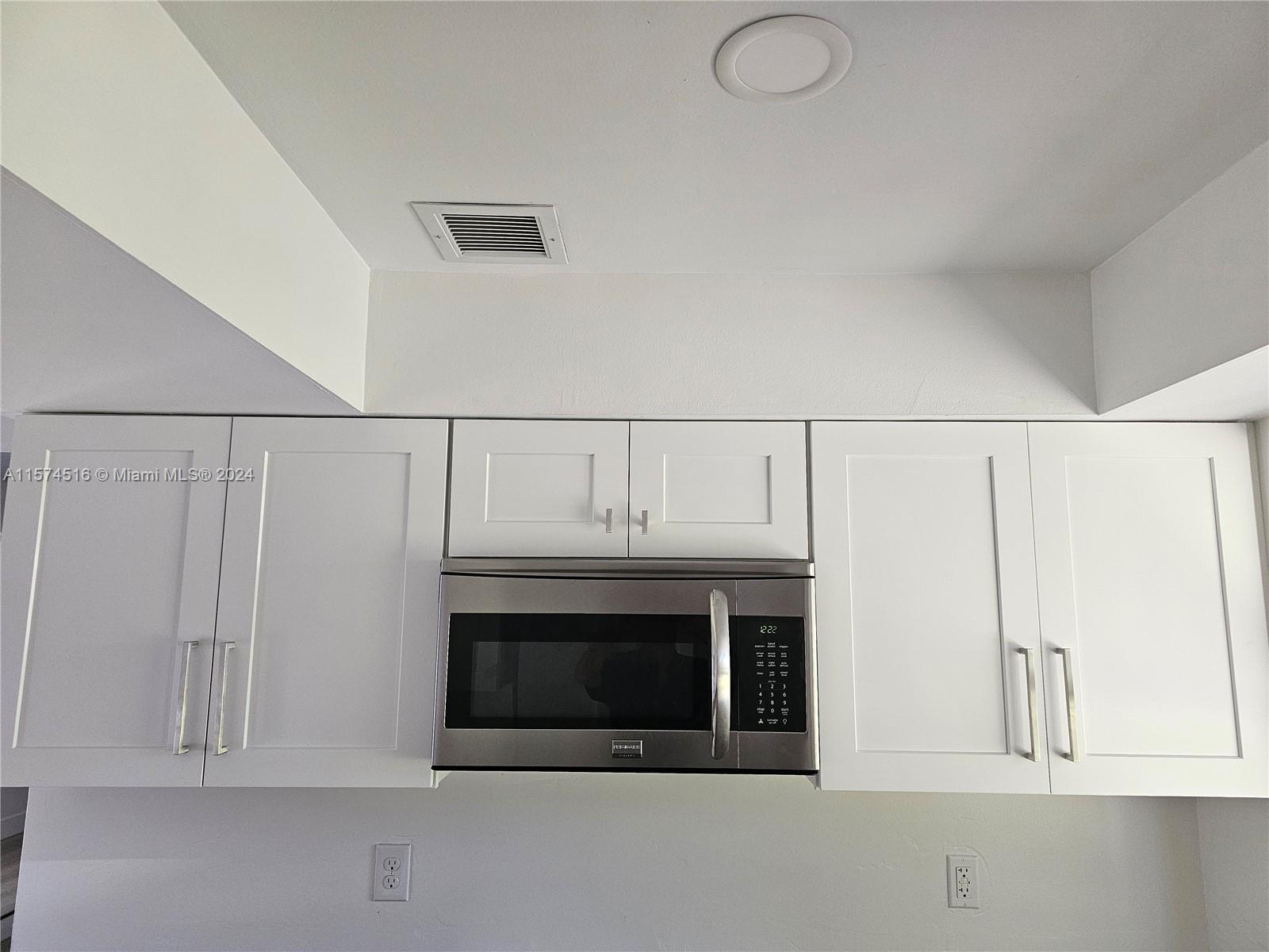 NORTH HOBE SOUND SHORES - Residential Lease