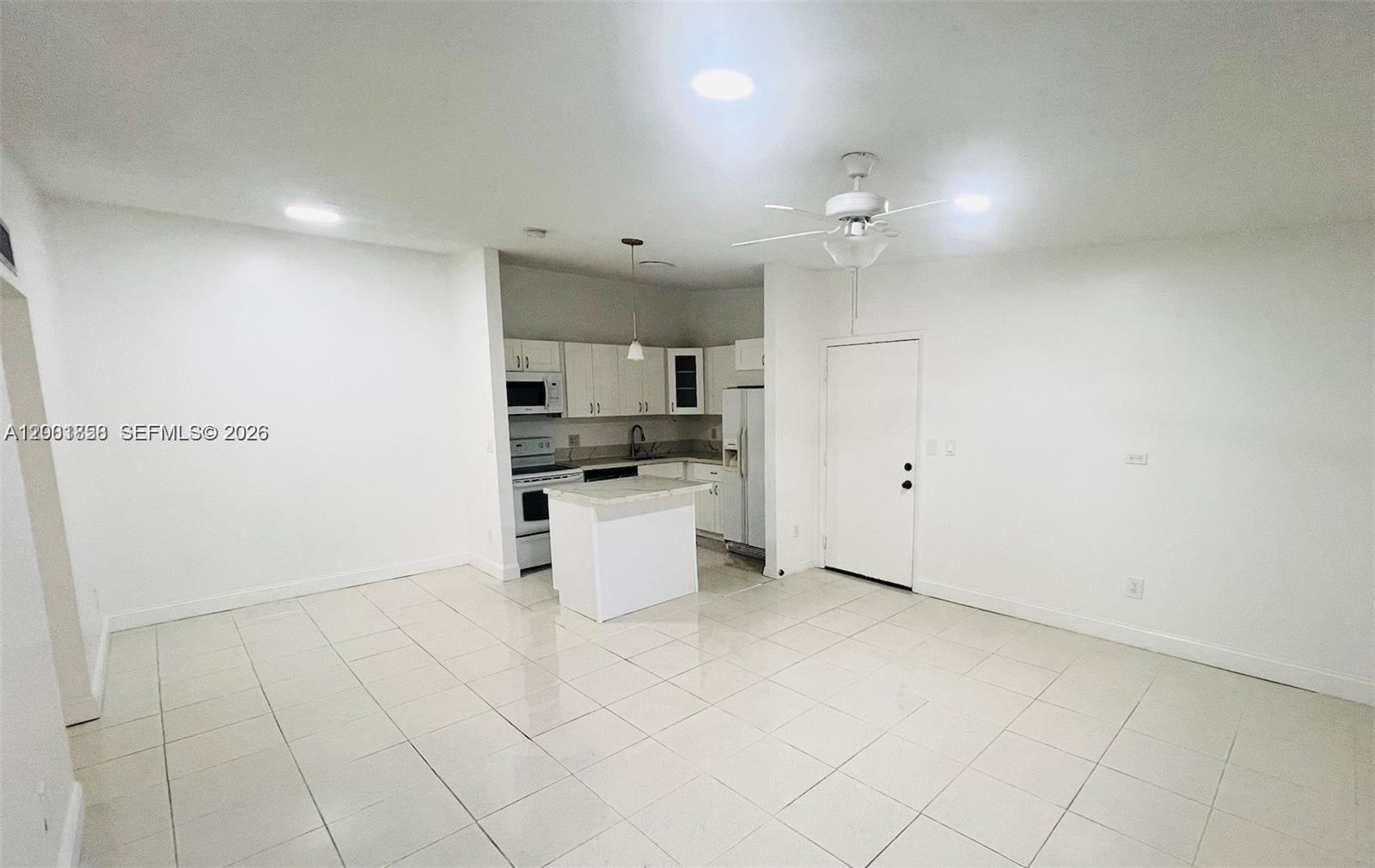 TAMARAC GARDENS CONDOMINI - Residential