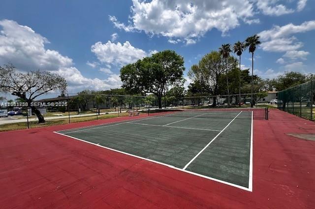 TAMARAC GARDENS CONDOMINI - Residential