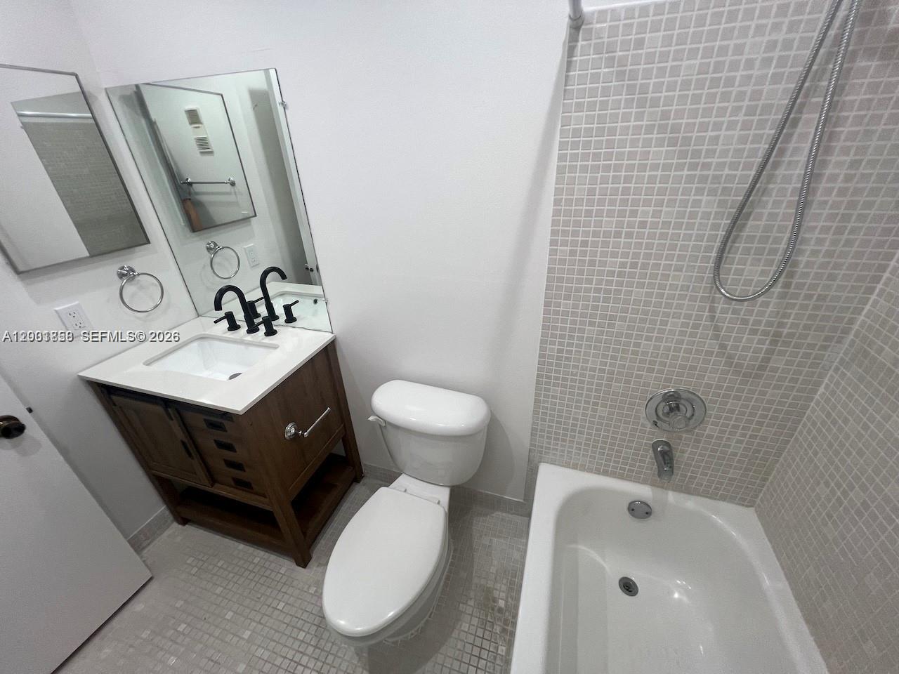 TAMARAC GARDENS CONDOMINI - Residential