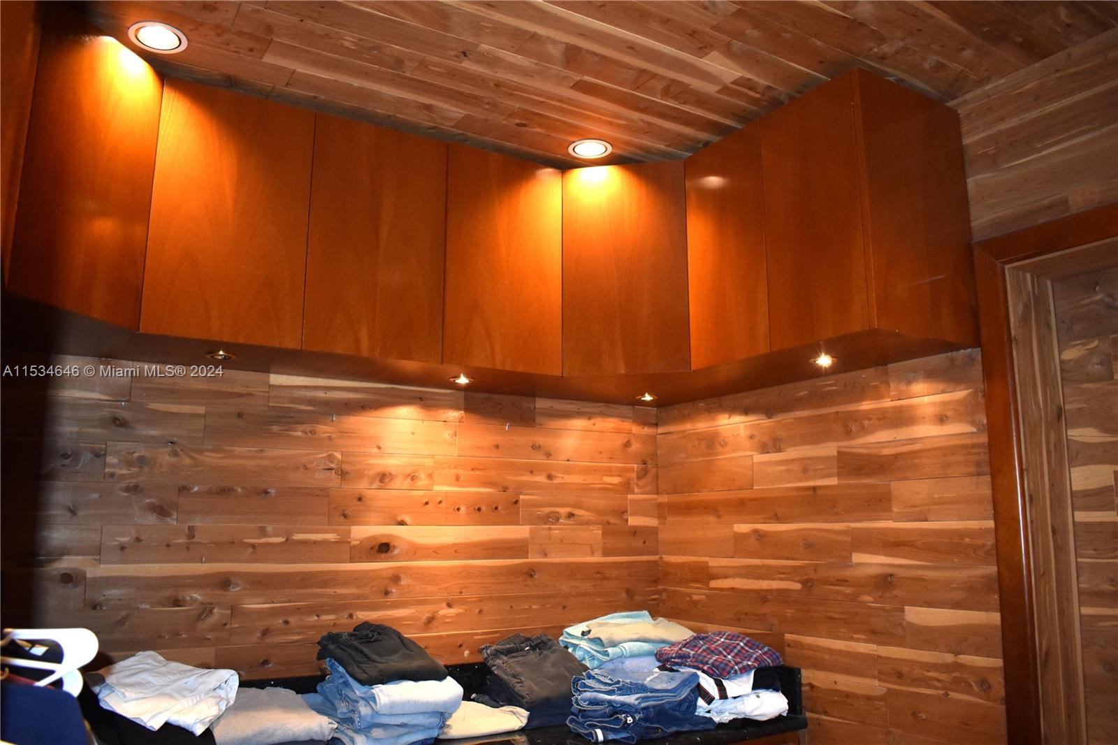 HIDEAWAY PINES SEC 1 - Residential