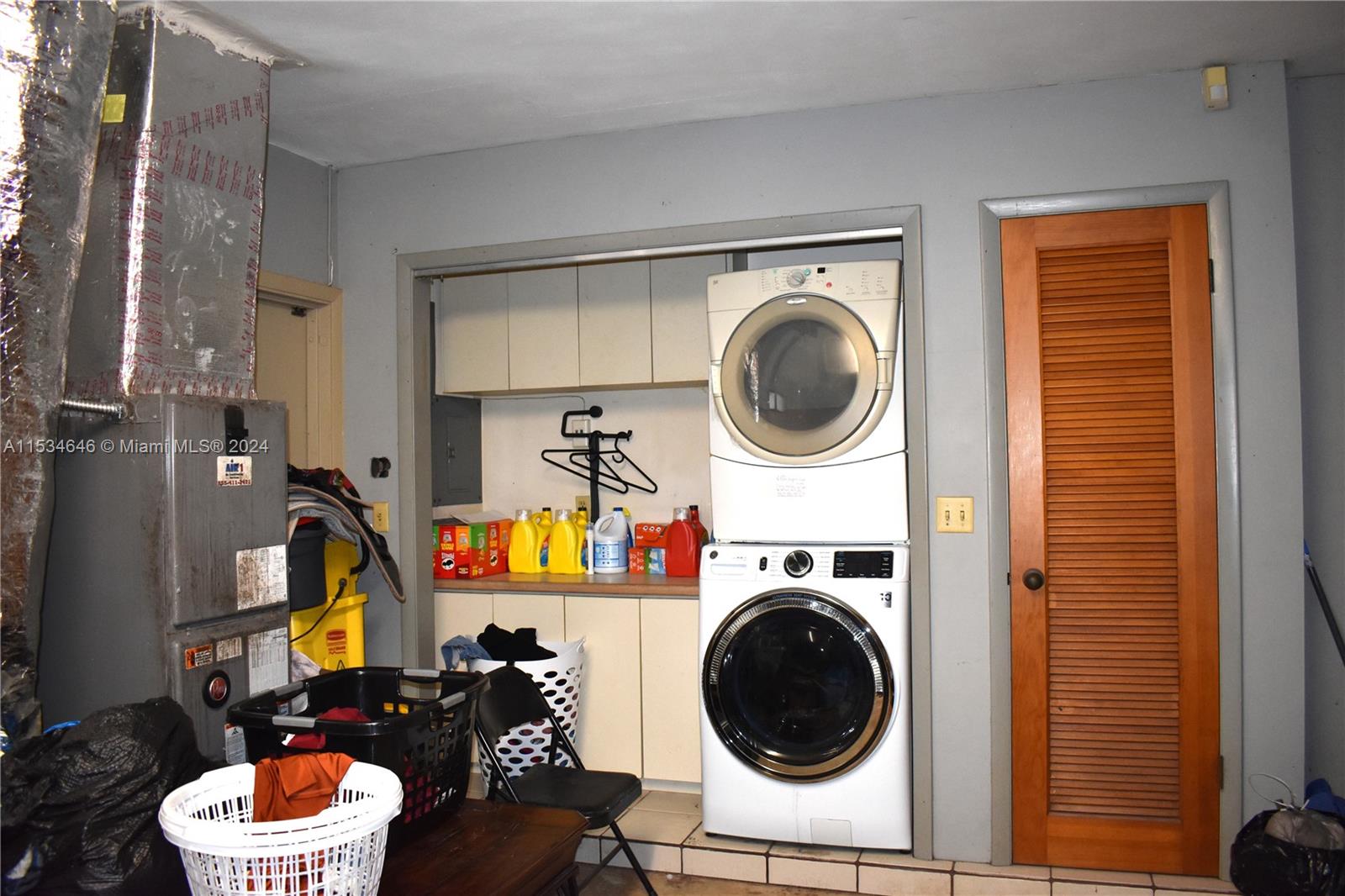HIDEAWAY PINES SEC 1 - Residential