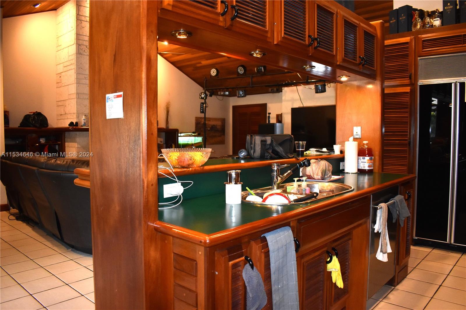 HIDEAWAY PINES SEC 1 - Residential