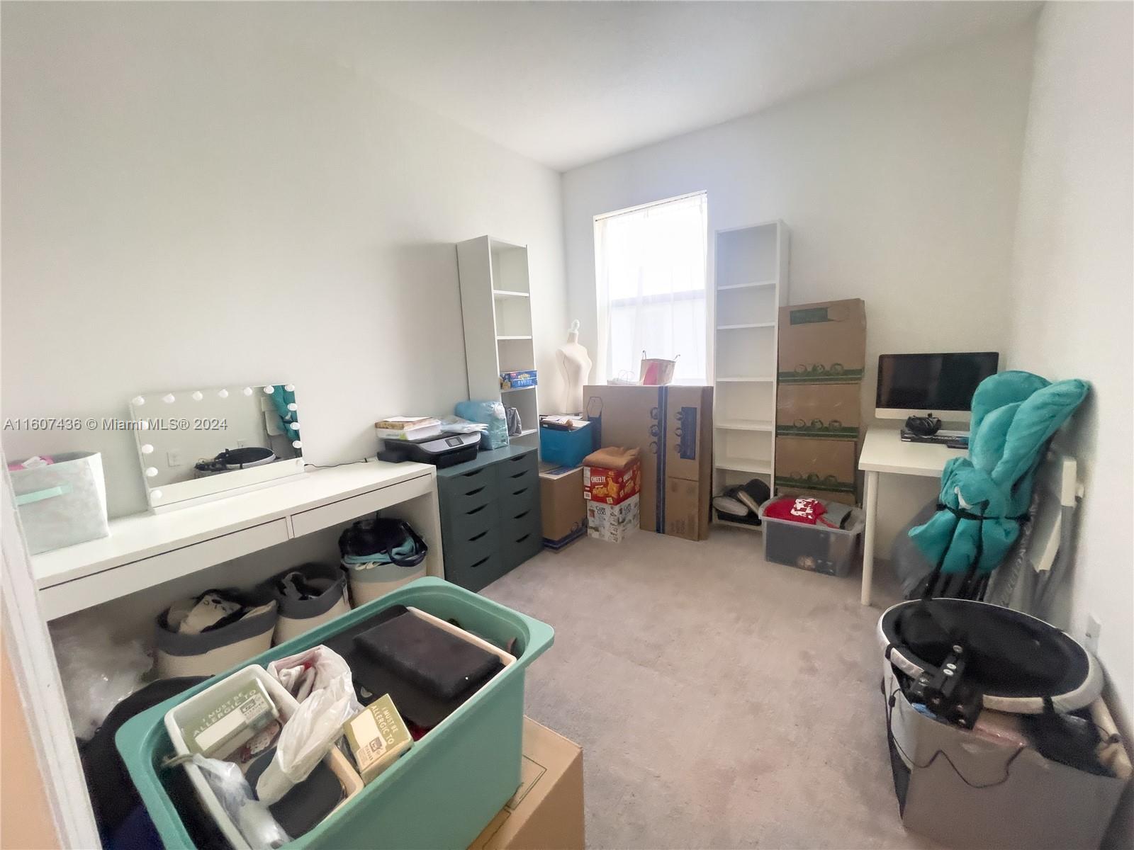 PINE ISLE - Residential Lease