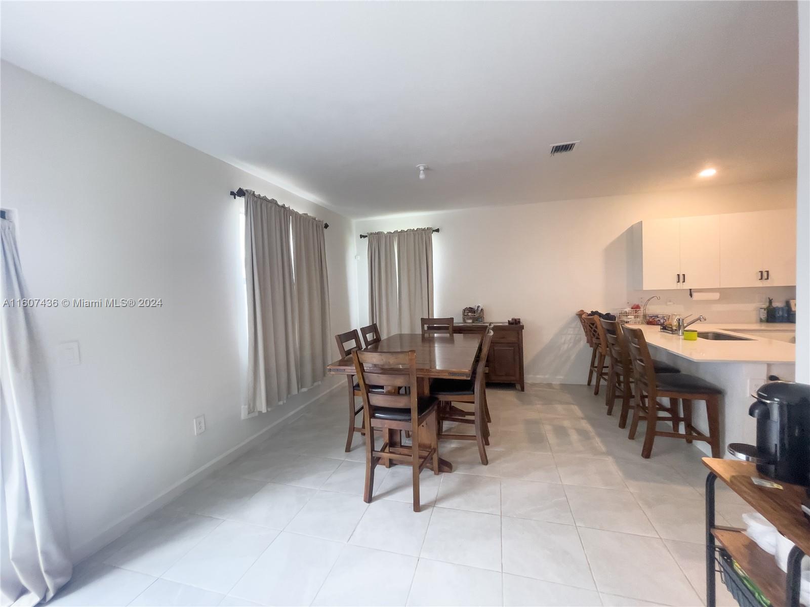 PINE ISLE - Residential Lease