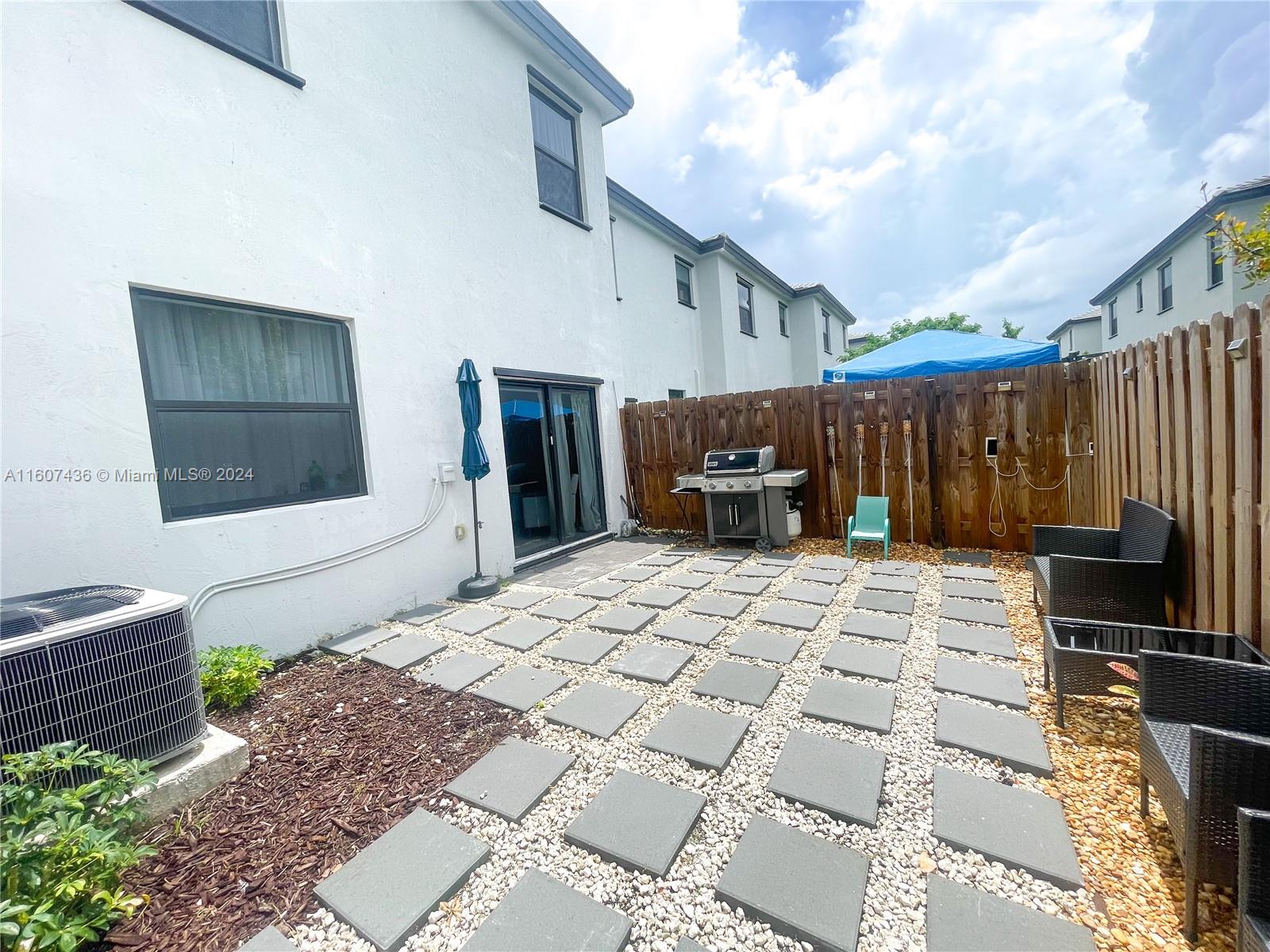 PINE ISLE - Residential Lease