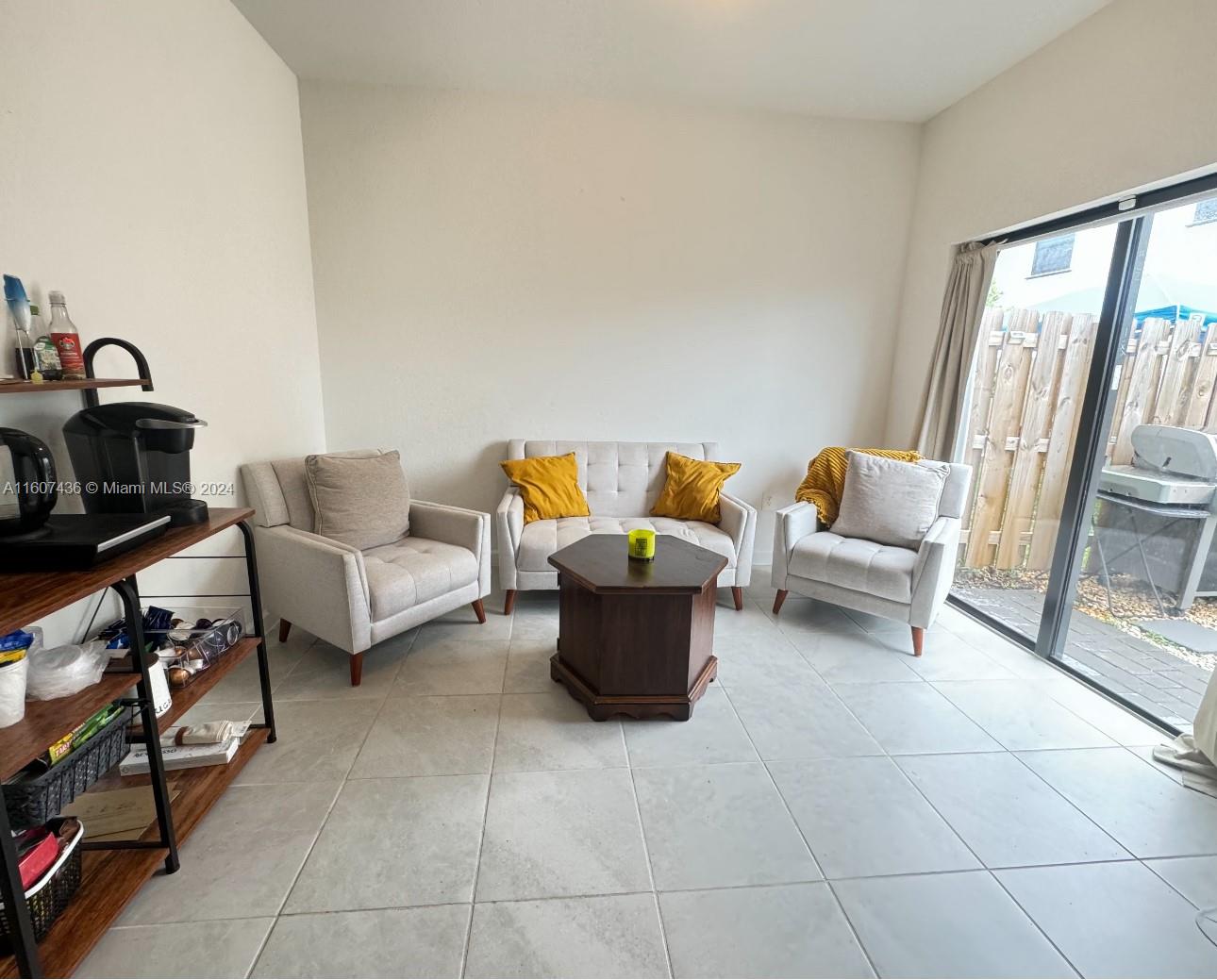 PINE ISLE - Residential Lease