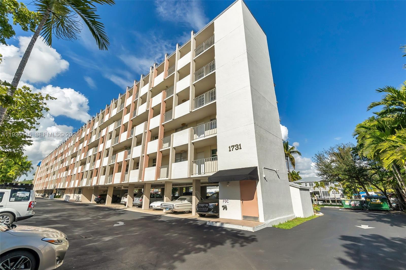 CROMWELL WEST CONDO - Residential