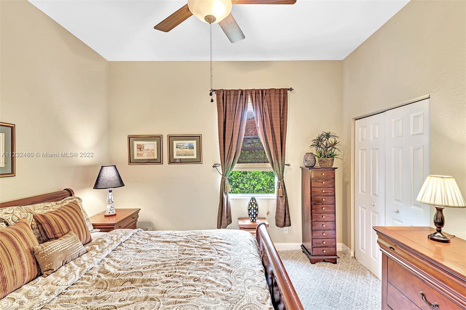 ISLES AT WESTON - Residential Lease