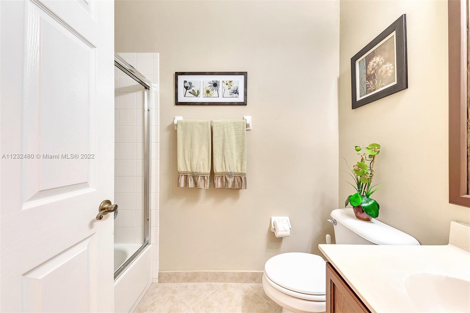 ISLES AT WESTON - Residential Lease