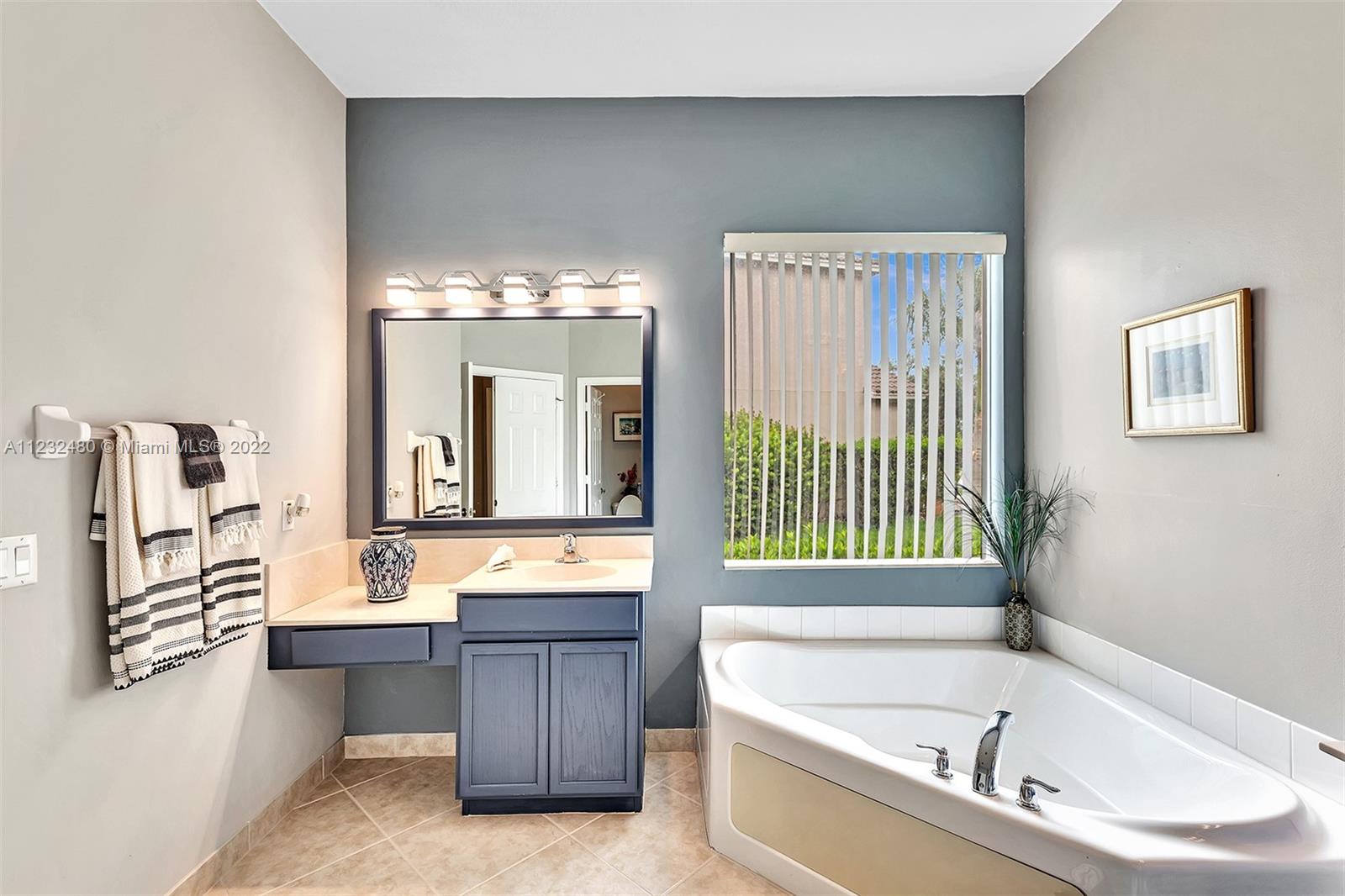 ISLES AT WESTON - Residential Lease