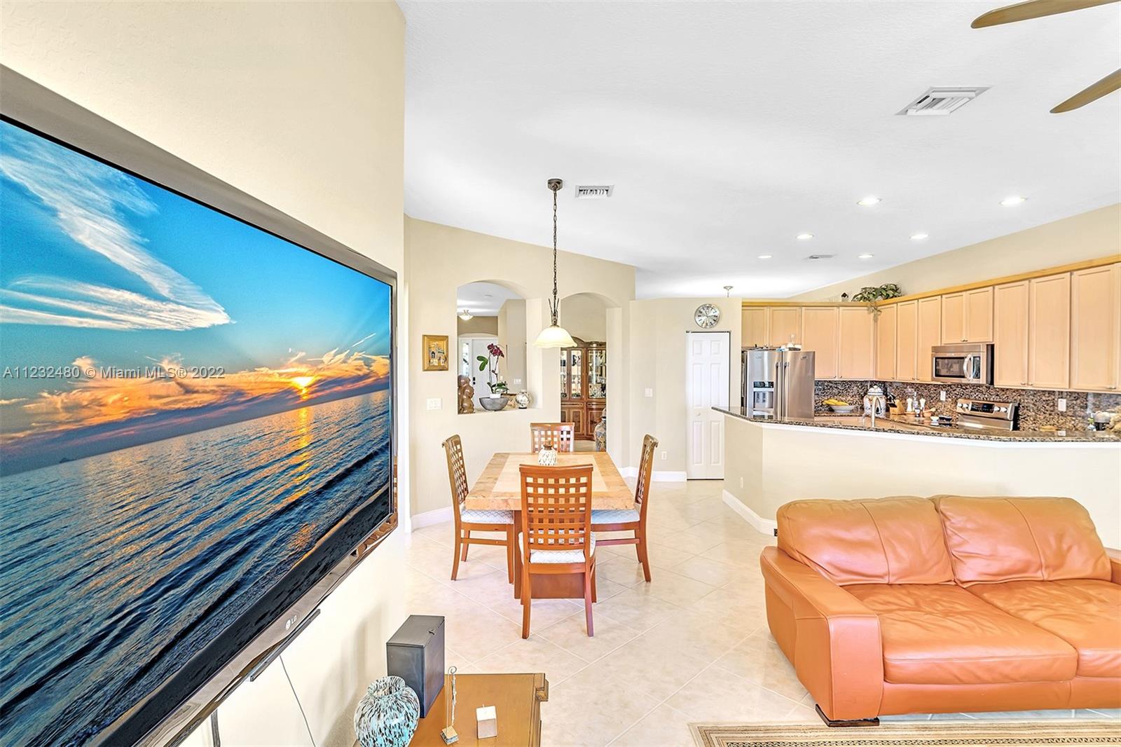 ISLES AT WESTON - Residential Lease