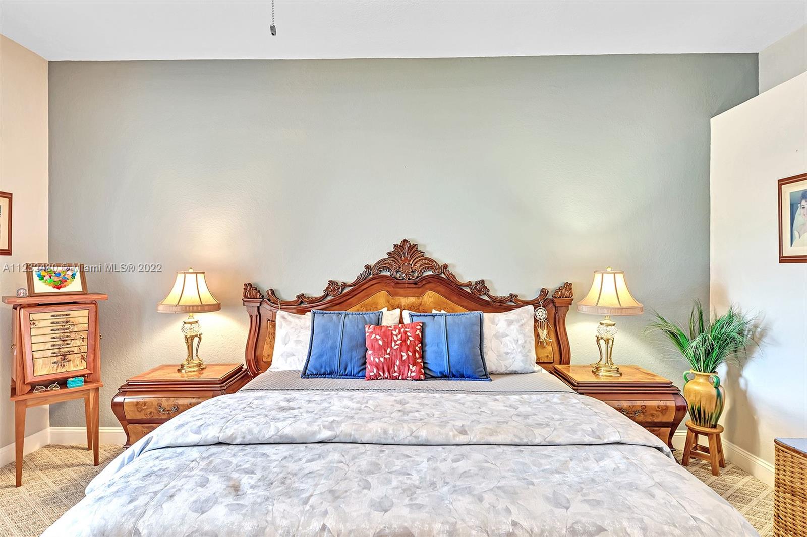 ISLES AT WESTON - Residential Lease