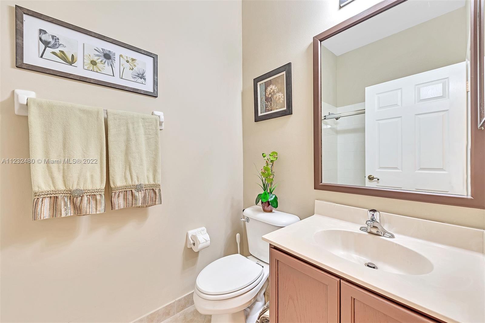 ISLES AT WESTON - Residential Lease