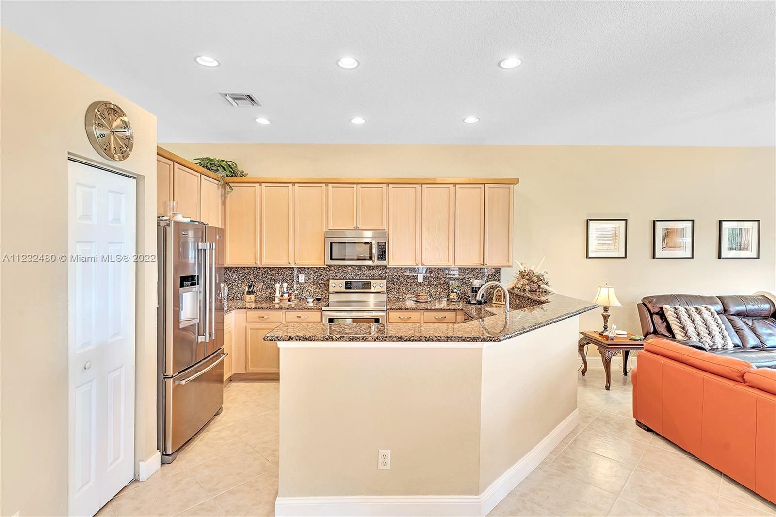 ISLES AT WESTON - Residential Lease