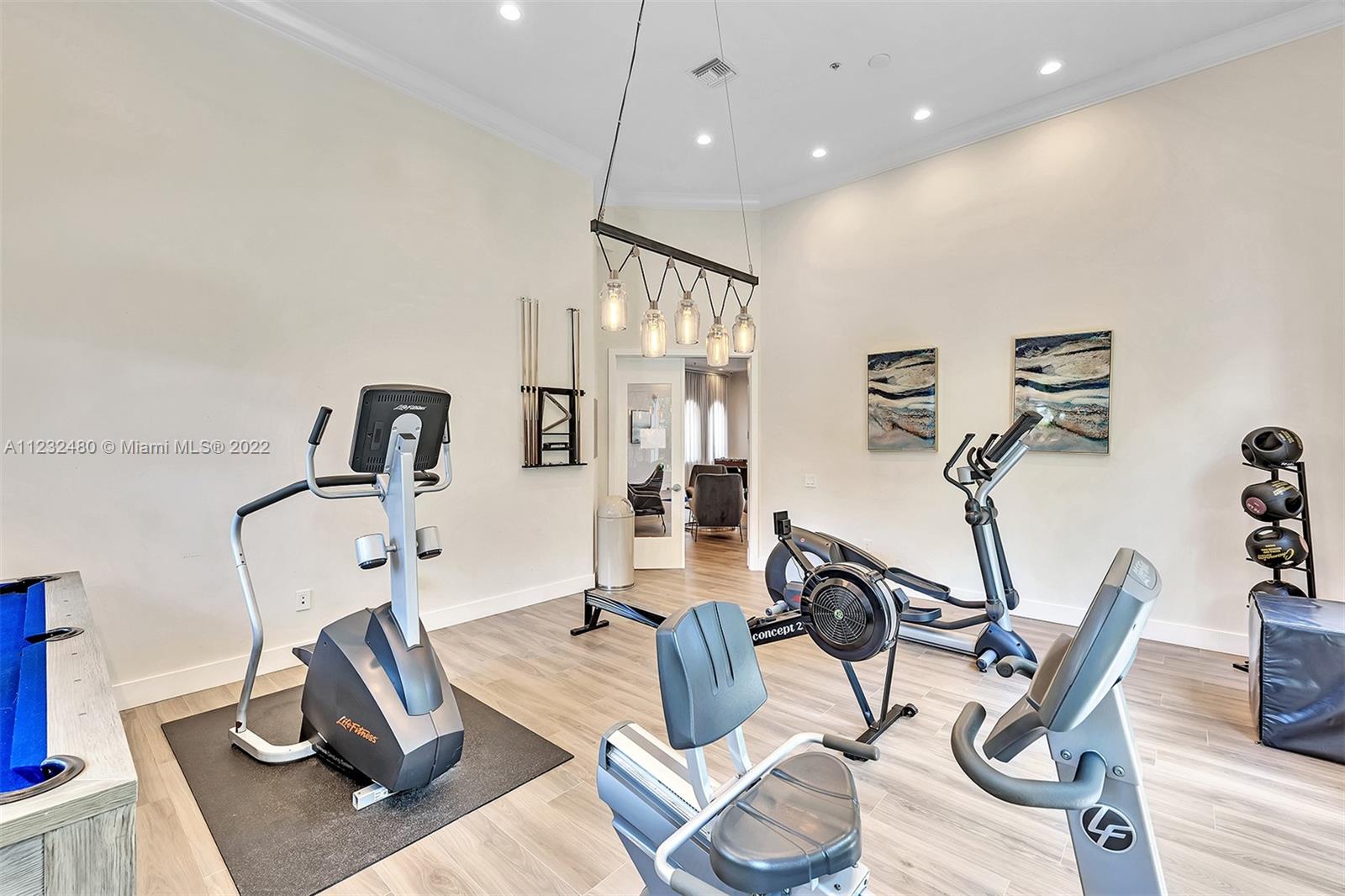 ISLES AT WESTON - Residential Lease