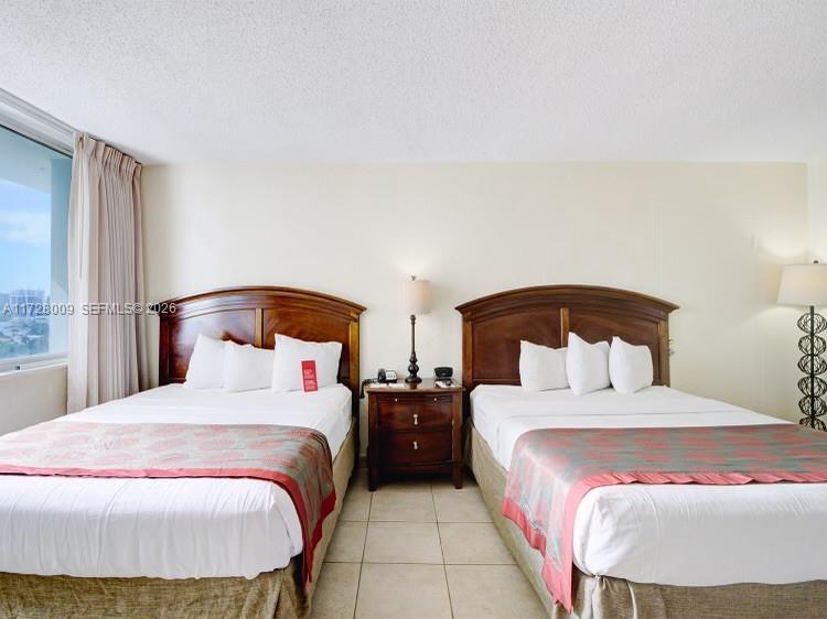 THE AVENTURA BEACH CLUB C - Residential
