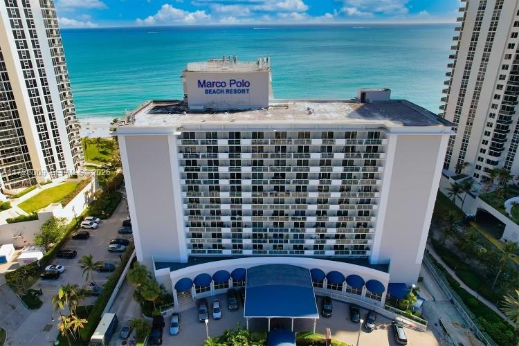 THE AVENTURA BEACH CLUB C - Residential