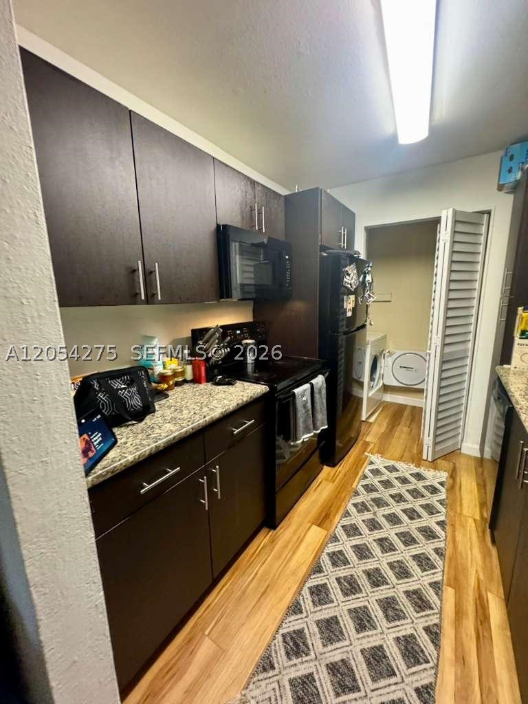 PRESERVE AT AVERY LAKES - Residential Lease