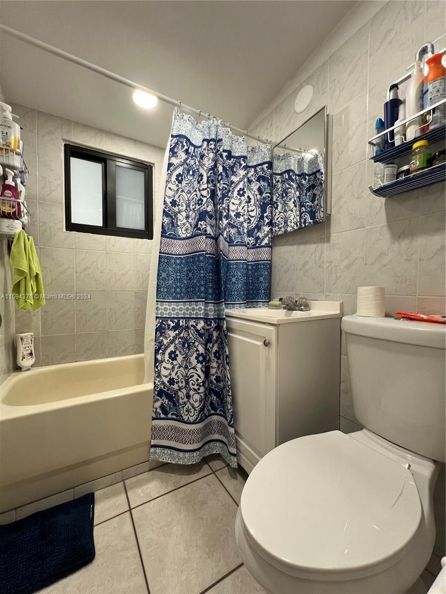 HIALEAH 11TH ADDN - Residential Income