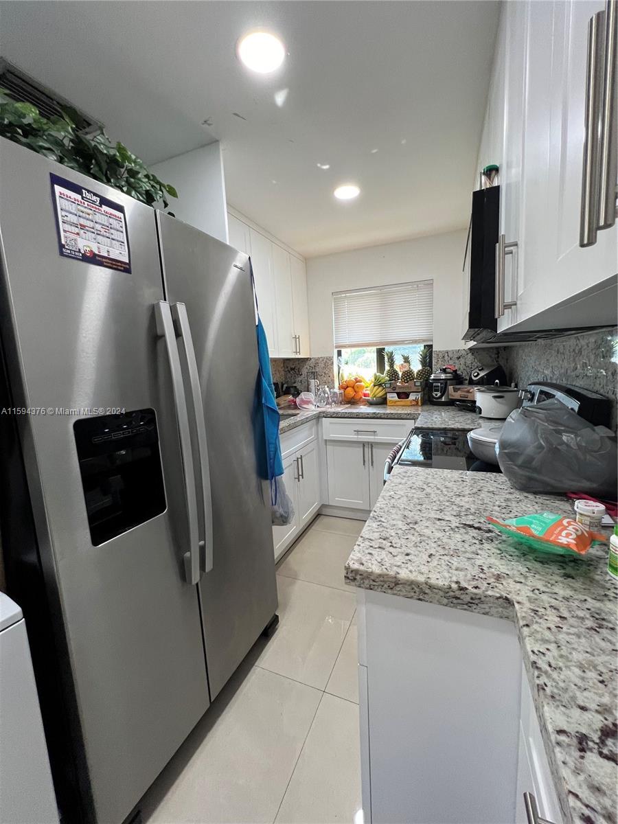 HIALEAH 11TH ADDN - Residential Income