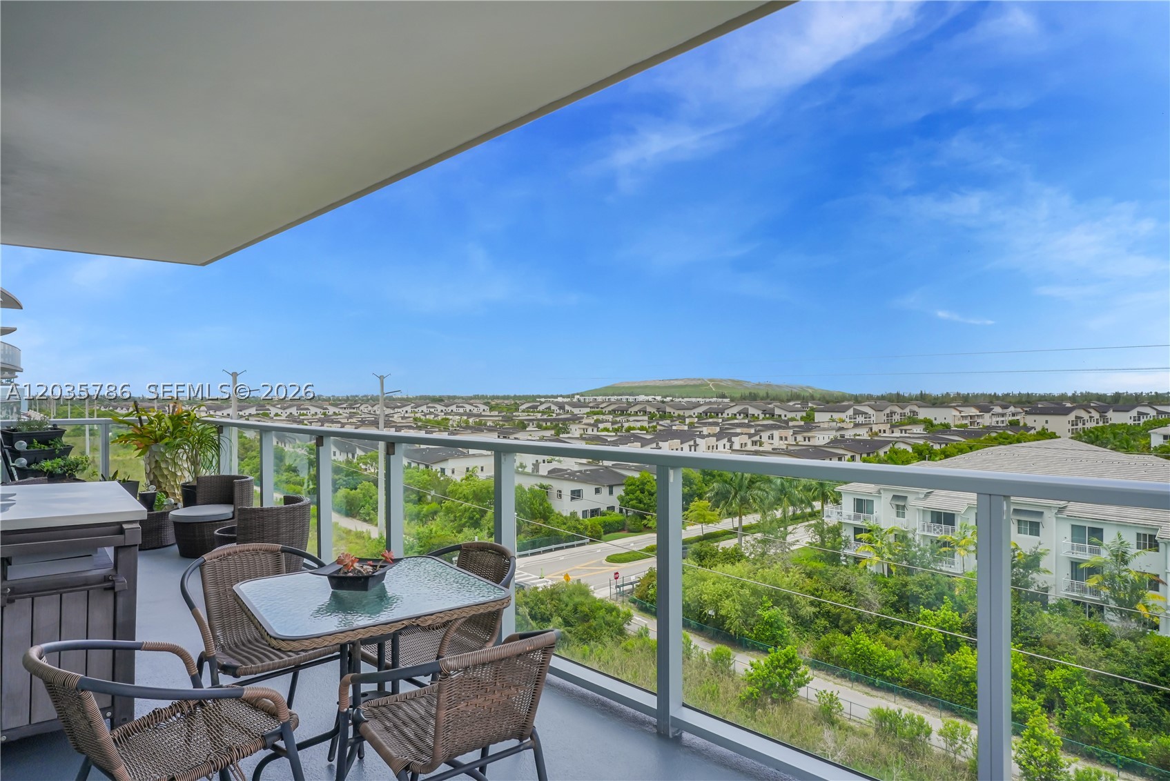 GRAND BAY COMMONS SOUTH - Residential