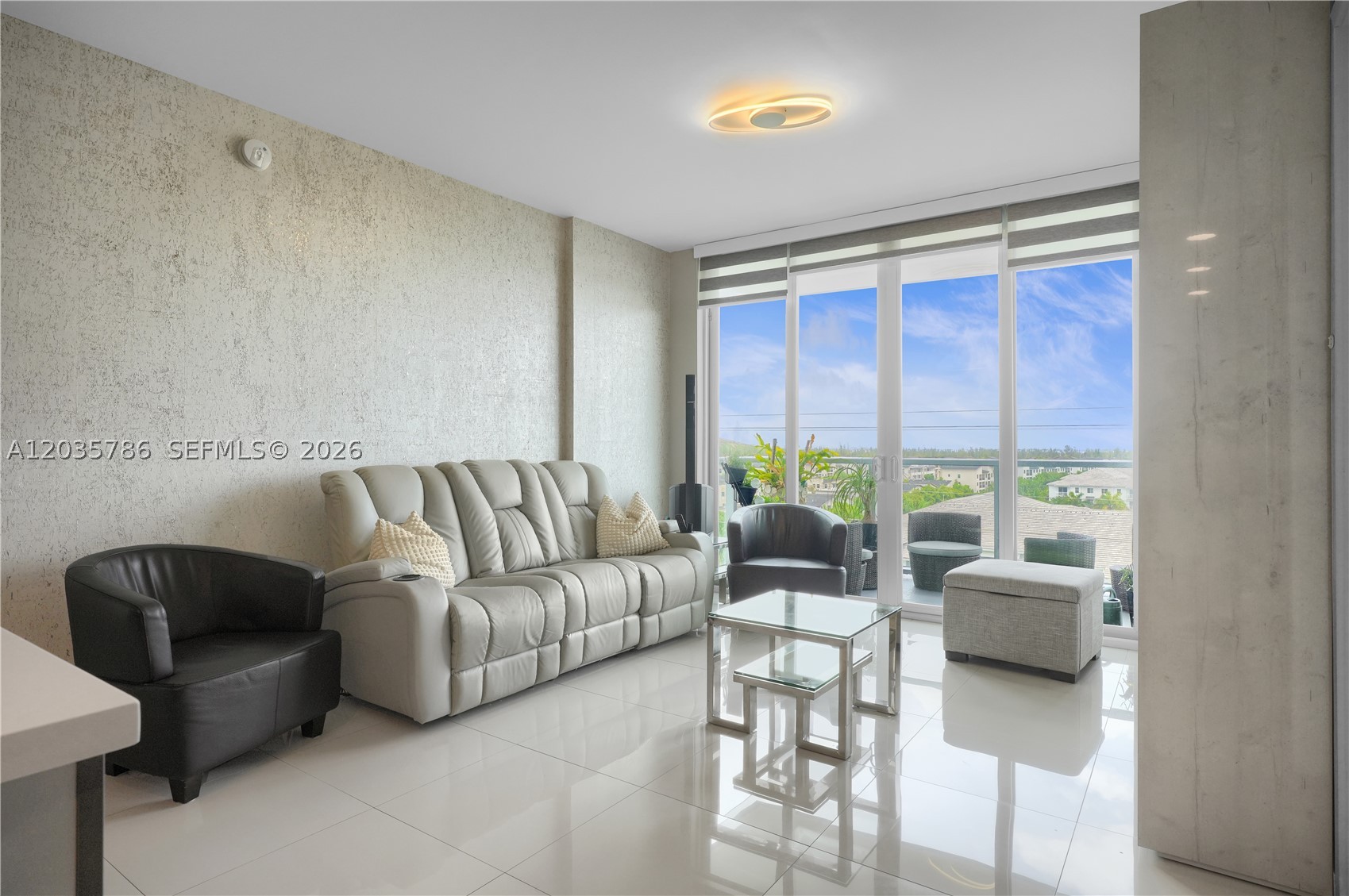 GRAND BAY COMMONS SOUTH - Residential