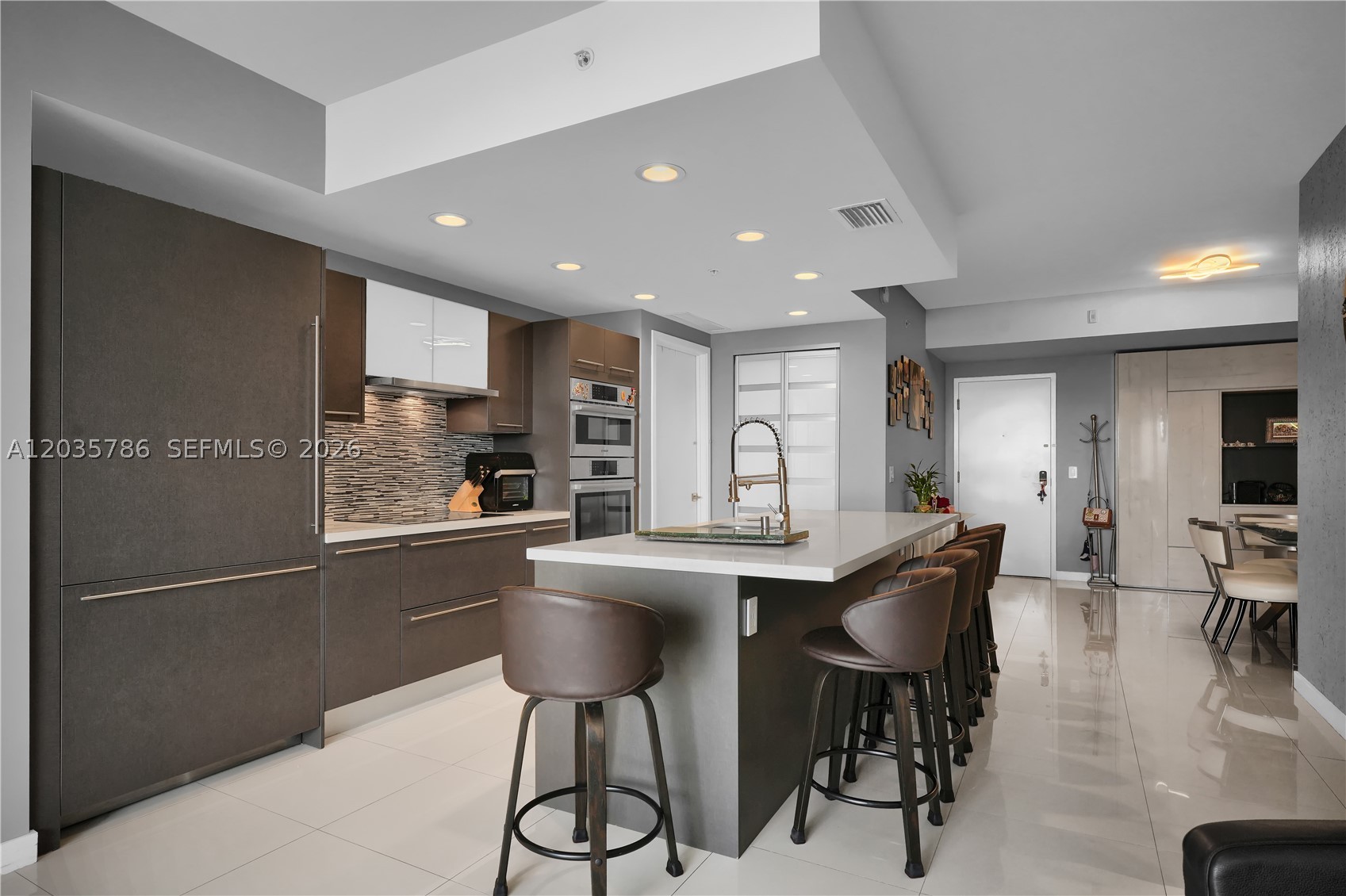 GRAND BAY COMMONS SOUTH - Residential