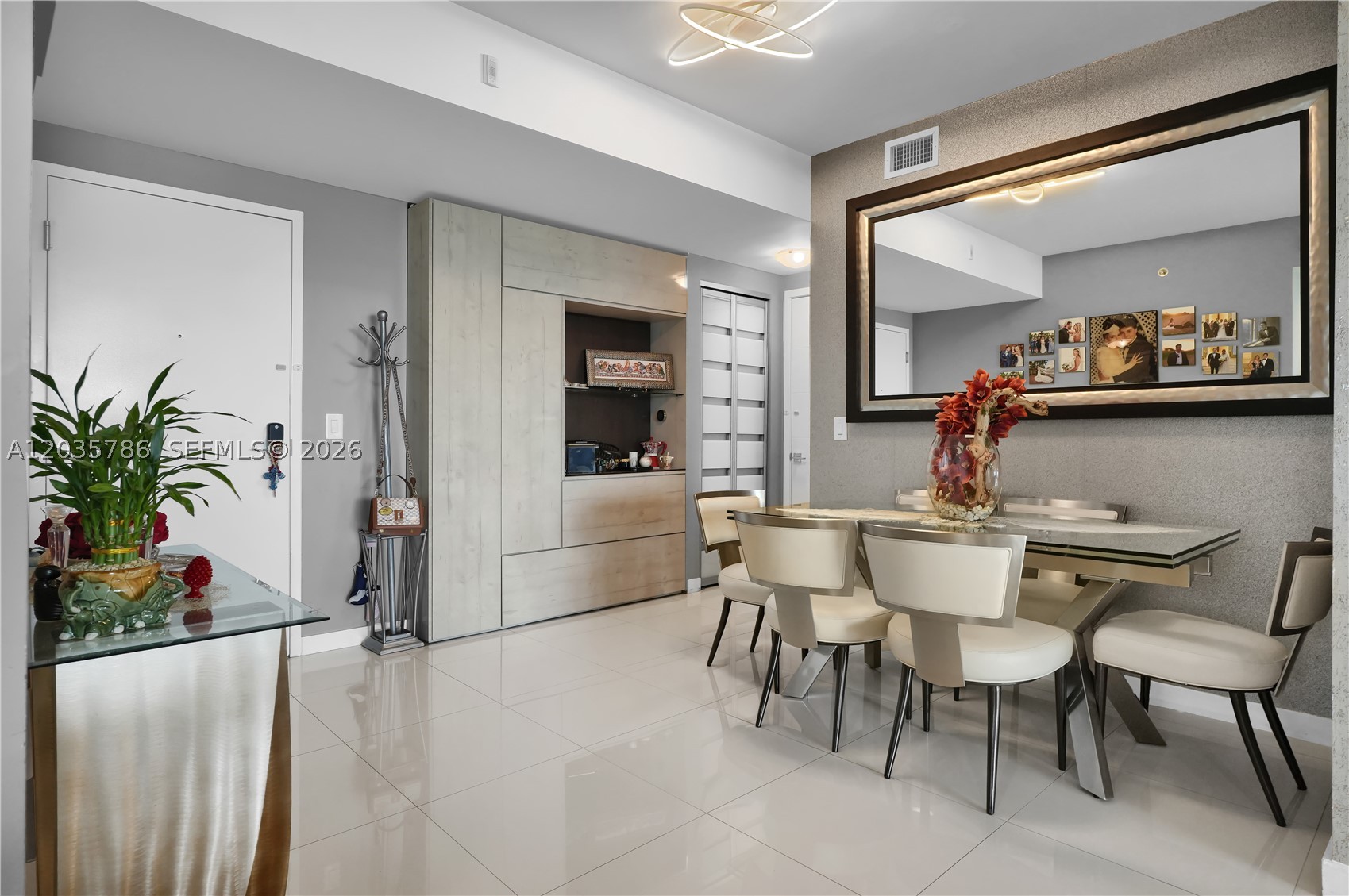 GRAND BAY COMMONS SOUTH - Residential