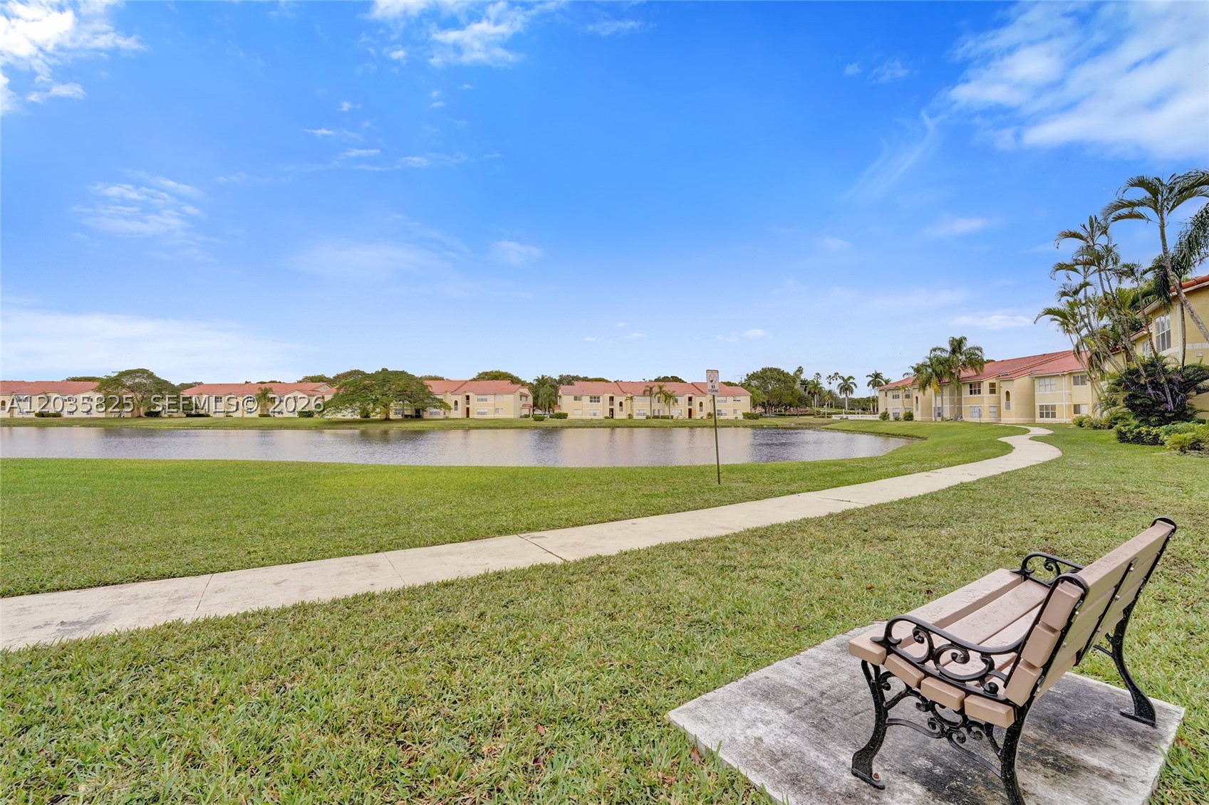 ISLES AT LAGO MAR CONDO - Residential Lease