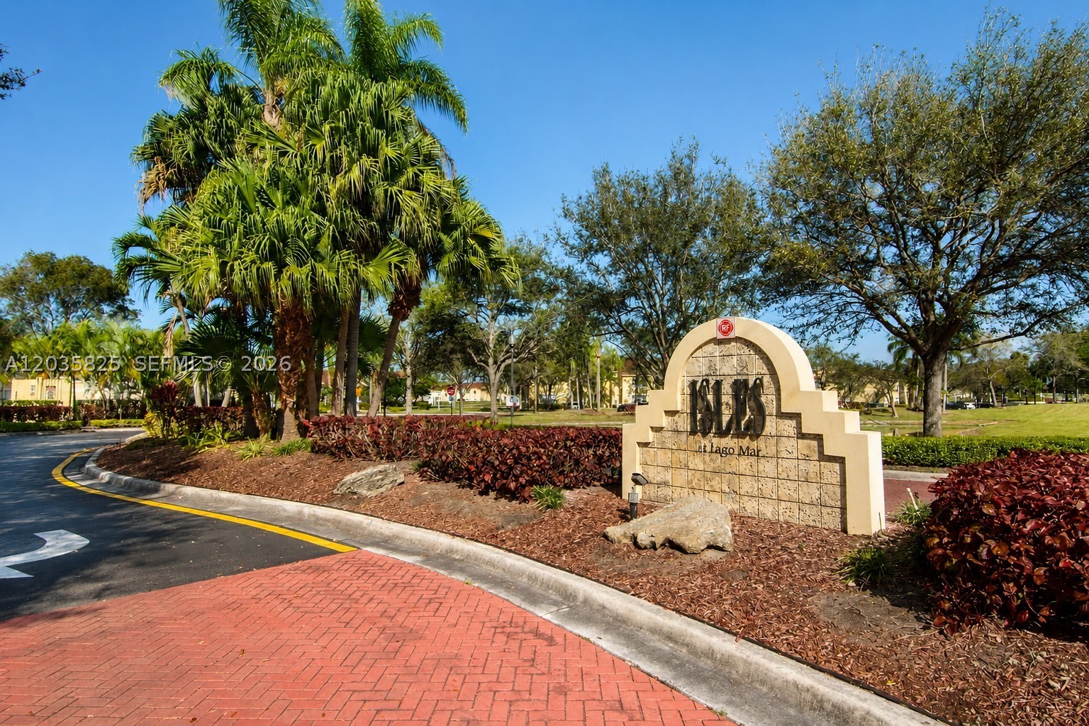 Beautiful and spacious 2-bedroom, 2-bath condo in Isles at Lago Mar. This unit features a private entrance, a storage, an in-unit washer and dryer, and a larger floor plan than many comparable apartments in the area. Includes assigned parking and access to community amenities such as a pool, fitness center, clubhouse, and sports courts. Conveniently located near Sawgrass Mills Mall, restaurants, supermarkets, and major highways.