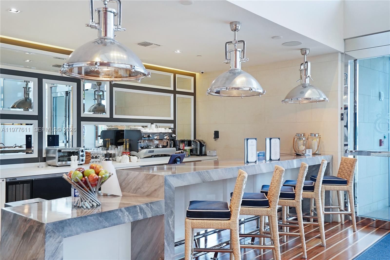 CHATEAU BEACH - Residential