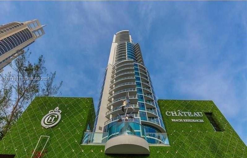 CHATEAU BEACH - Residential