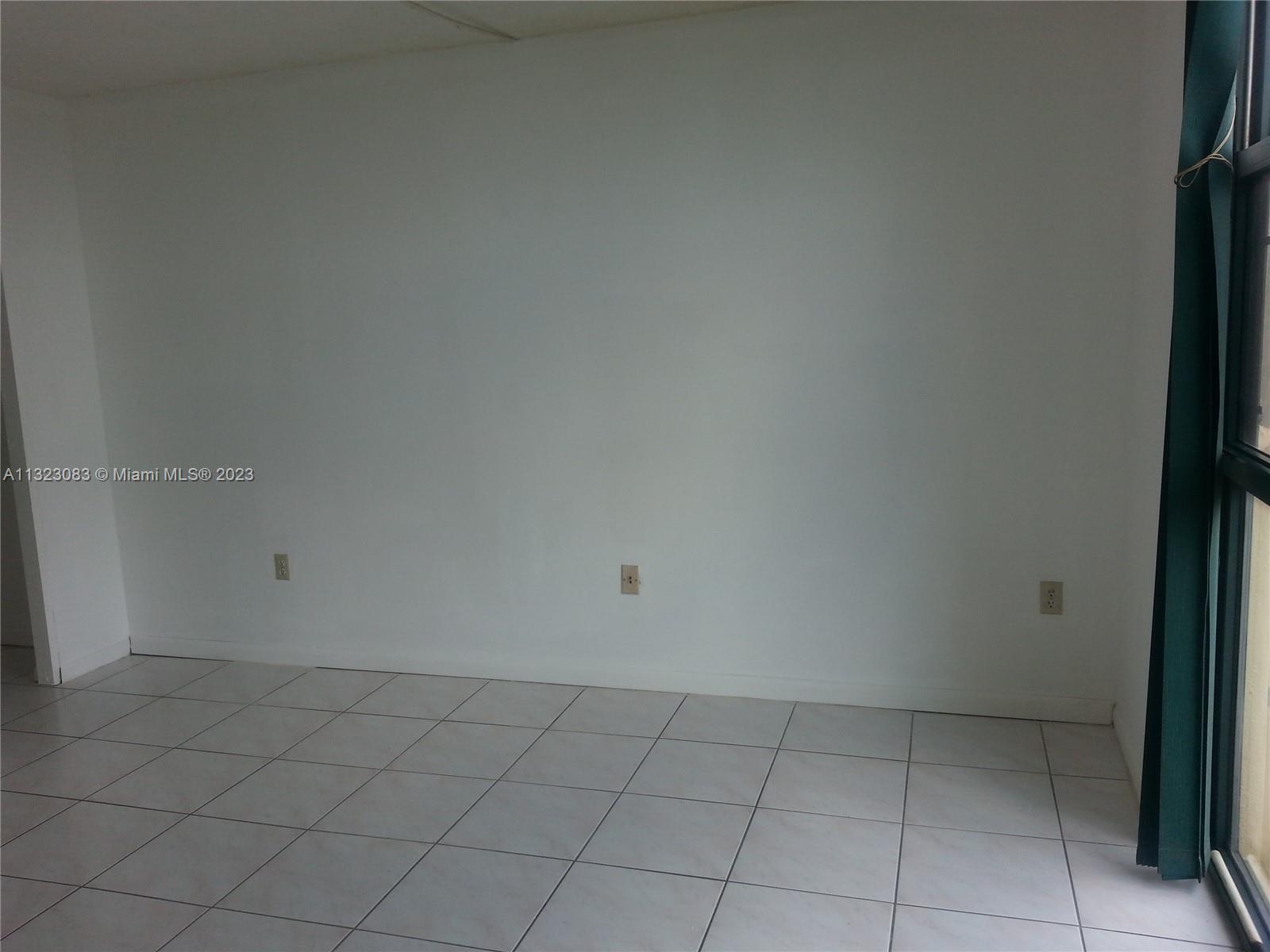 INTERNATIONAL PARK I COND - Residential Lease
