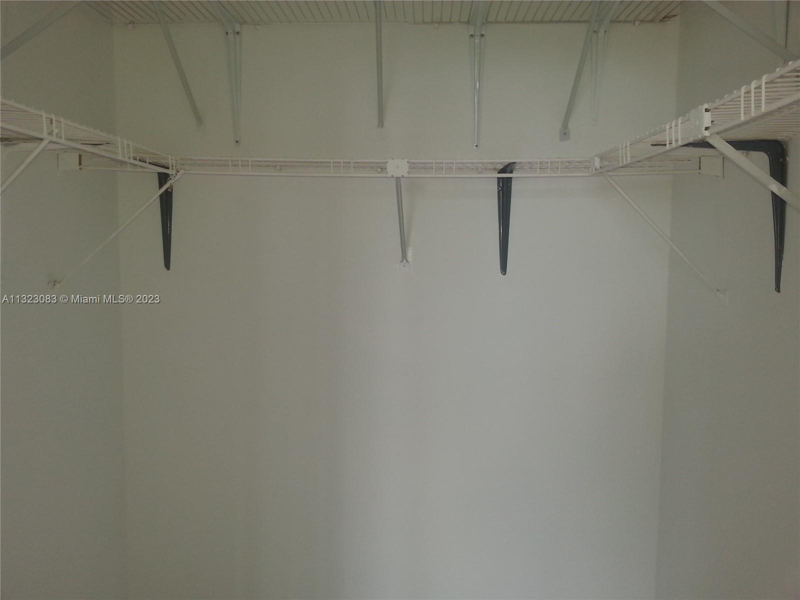 INTERNATIONAL PARK I COND - Residential Lease