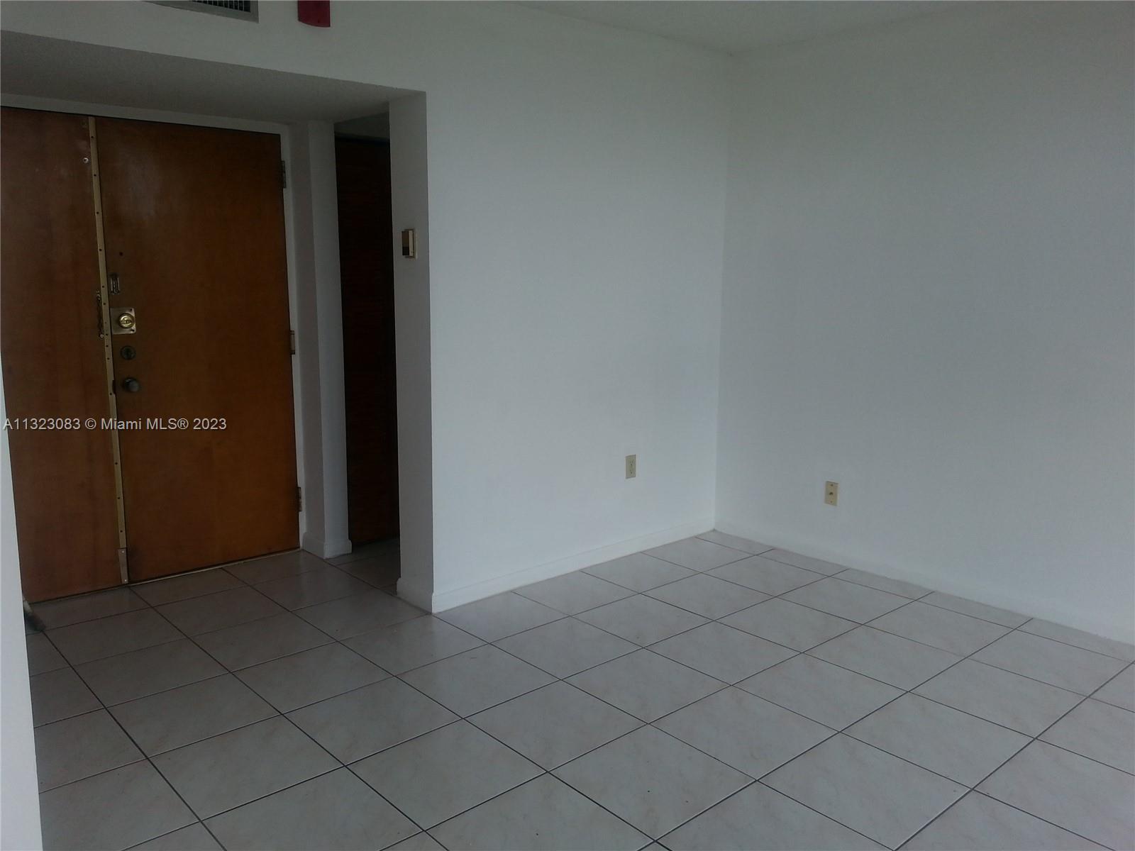INTERNATIONAL PARK I COND - Residential Lease
