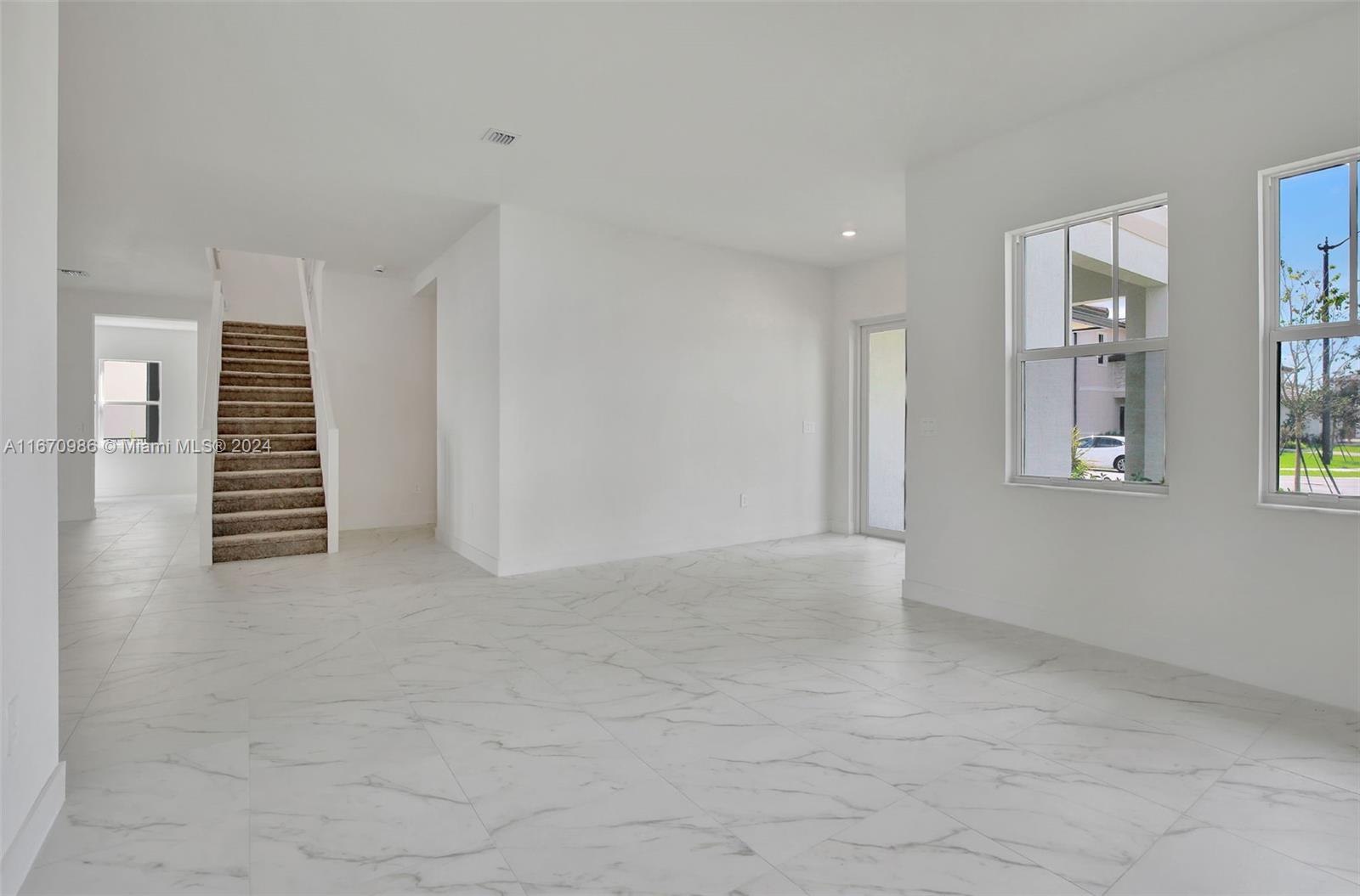 CRESCENT RIDGE - Residential Lease