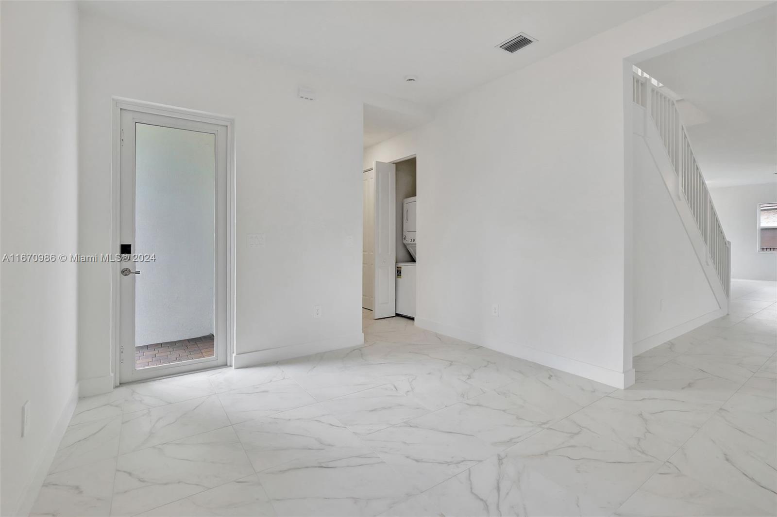 CRESCENT RIDGE - Residential Lease