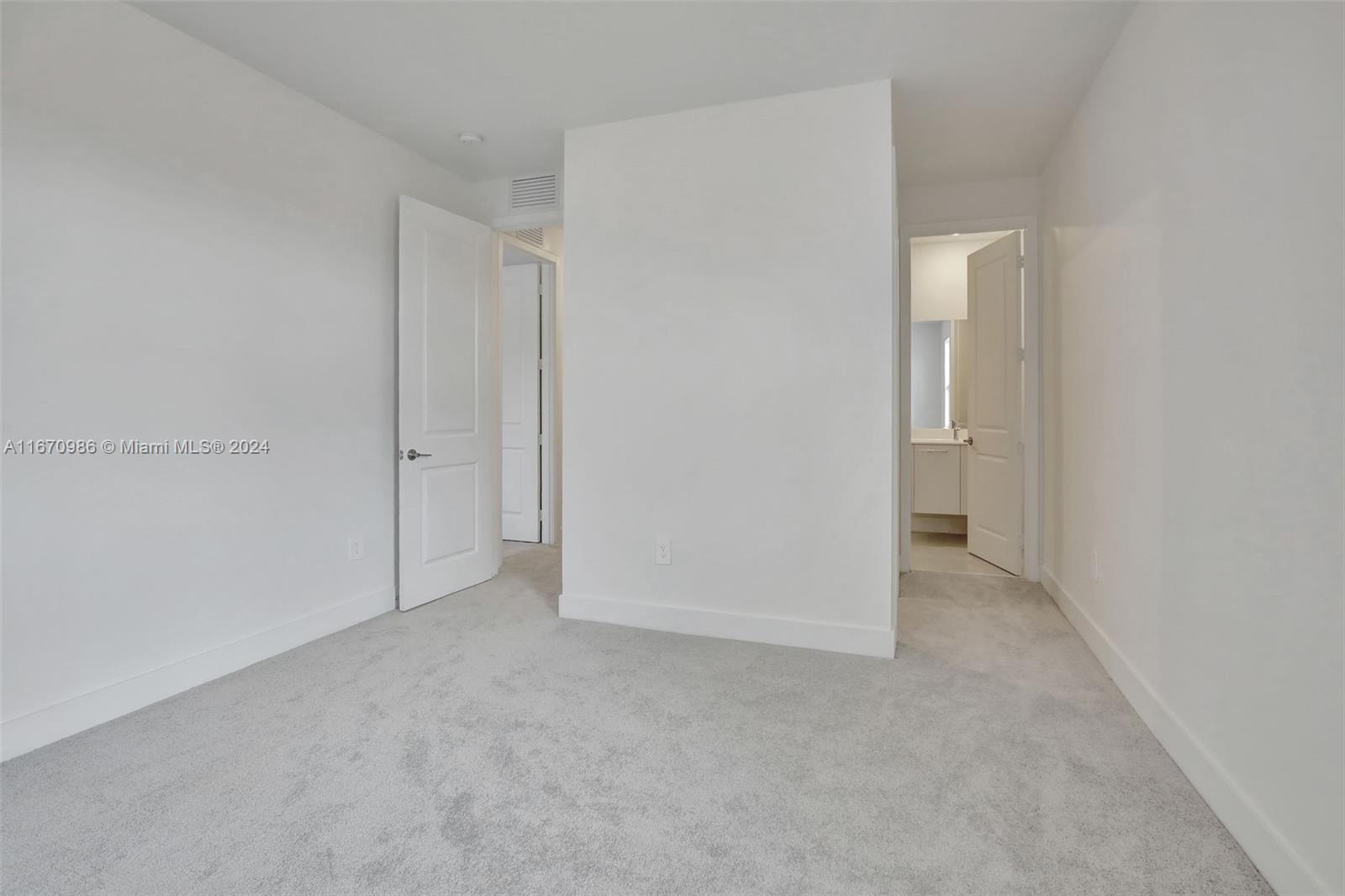 CRESCENT RIDGE - Residential Lease