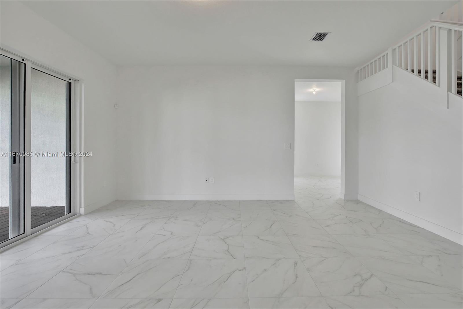 CRESCENT RIDGE - Residential Lease
