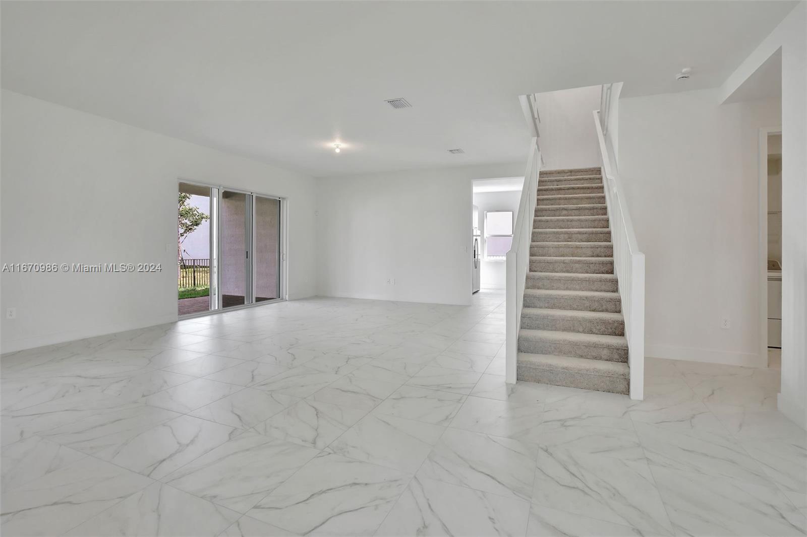 CRESCENT RIDGE - Residential Lease