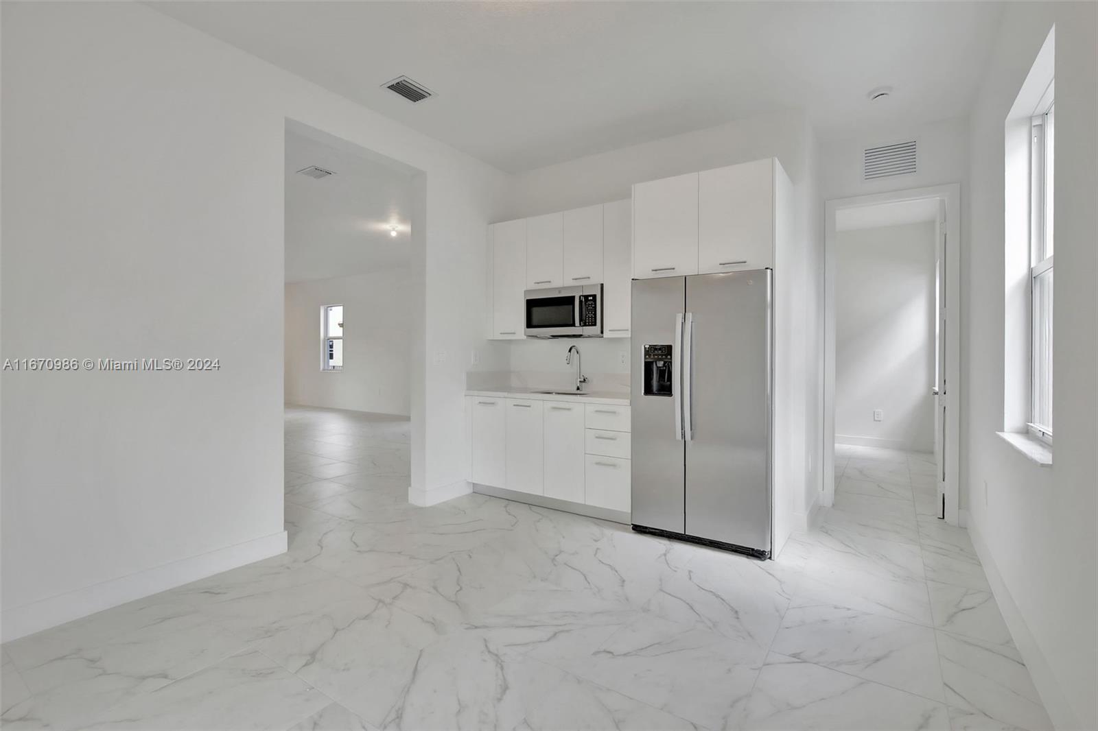 CRESCENT RIDGE - Residential Lease