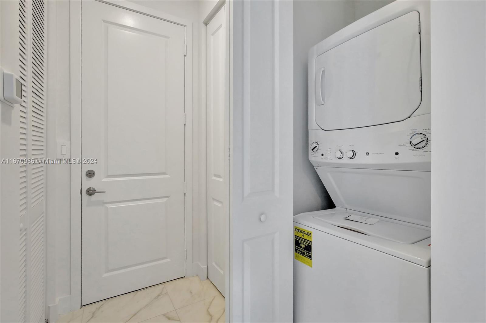 CRESCENT RIDGE - Residential Lease