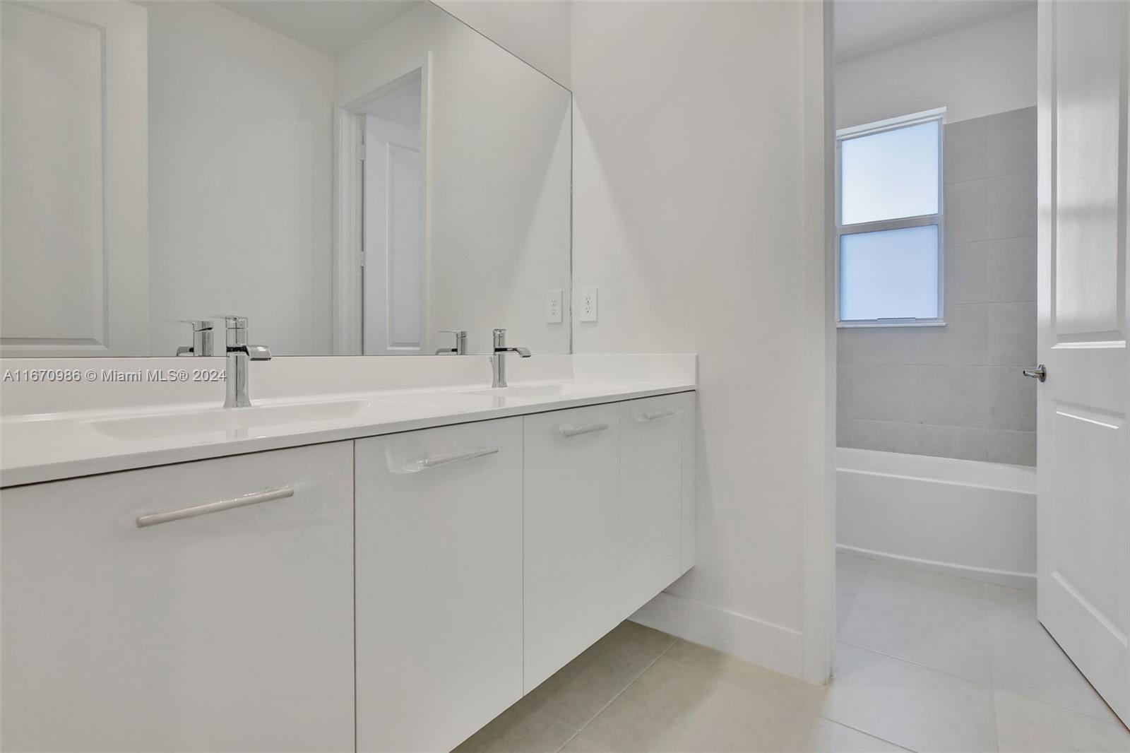 CRESCENT RIDGE - Residential Lease