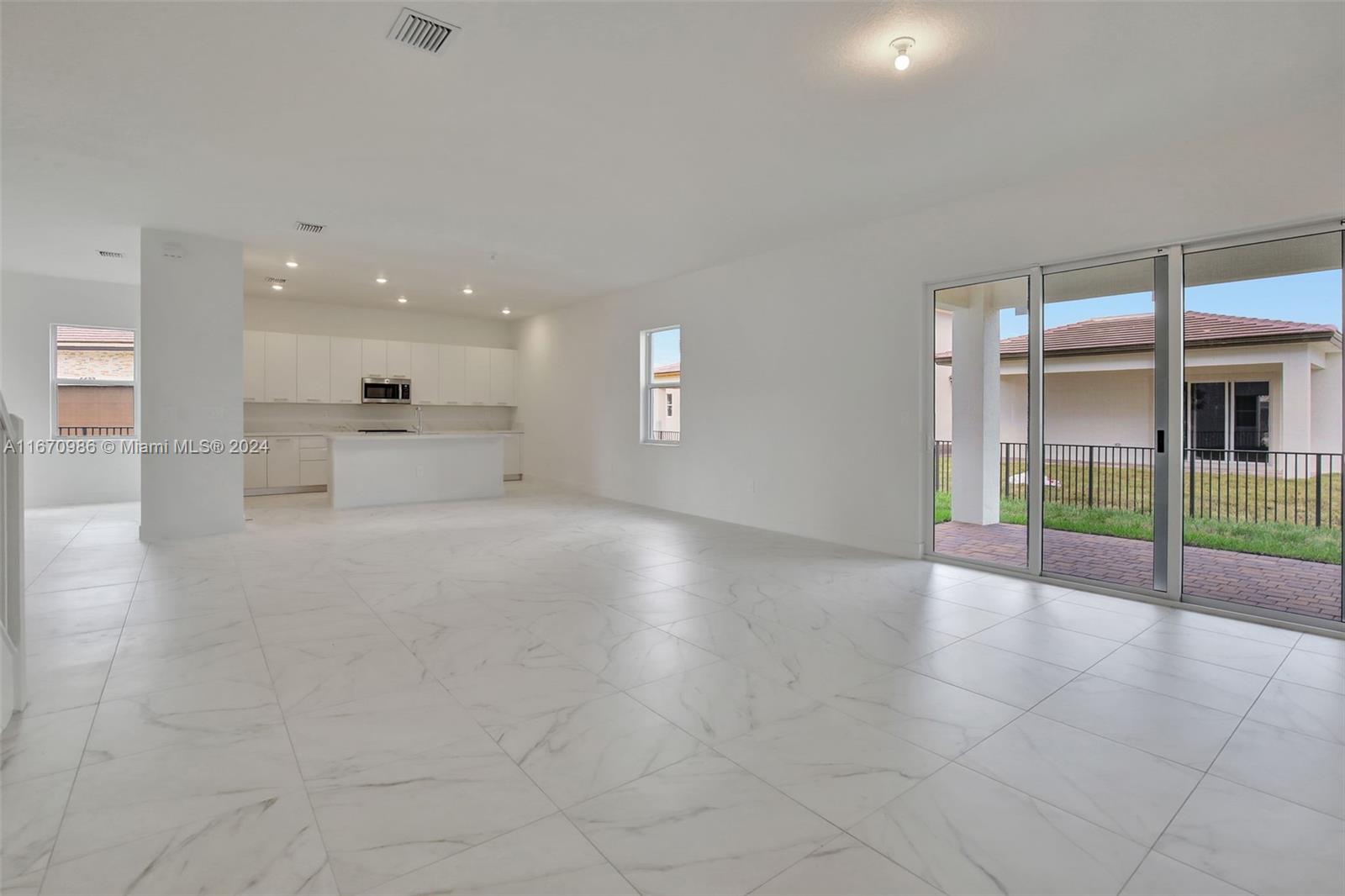 CRESCENT RIDGE - Residential Lease