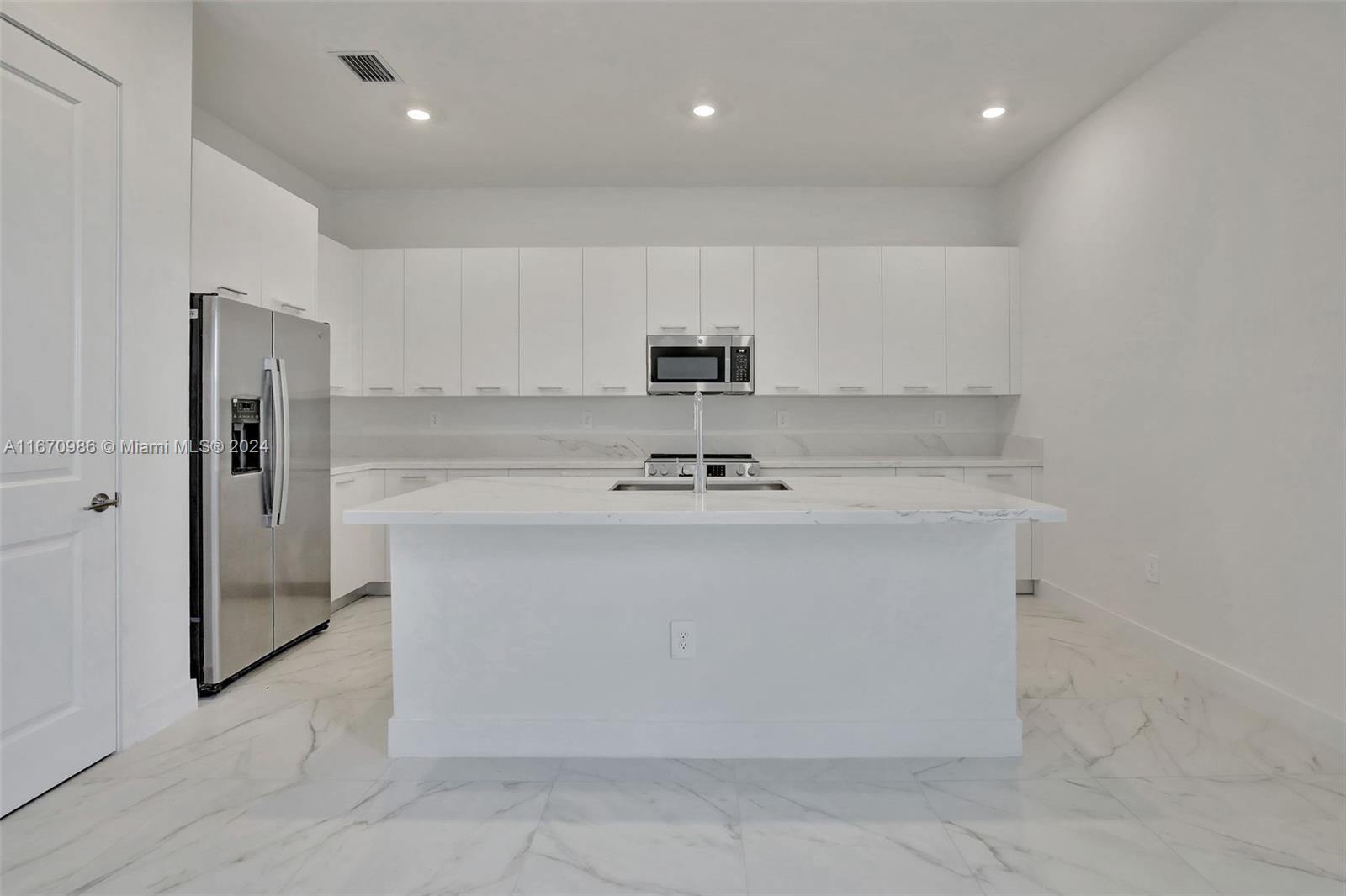 CRESCENT RIDGE - Residential Lease