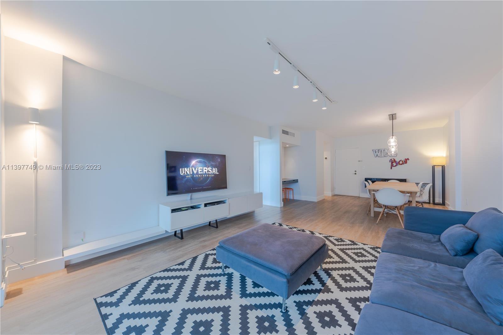 SOUTH BAY CLUB CONDO - Residential Lease