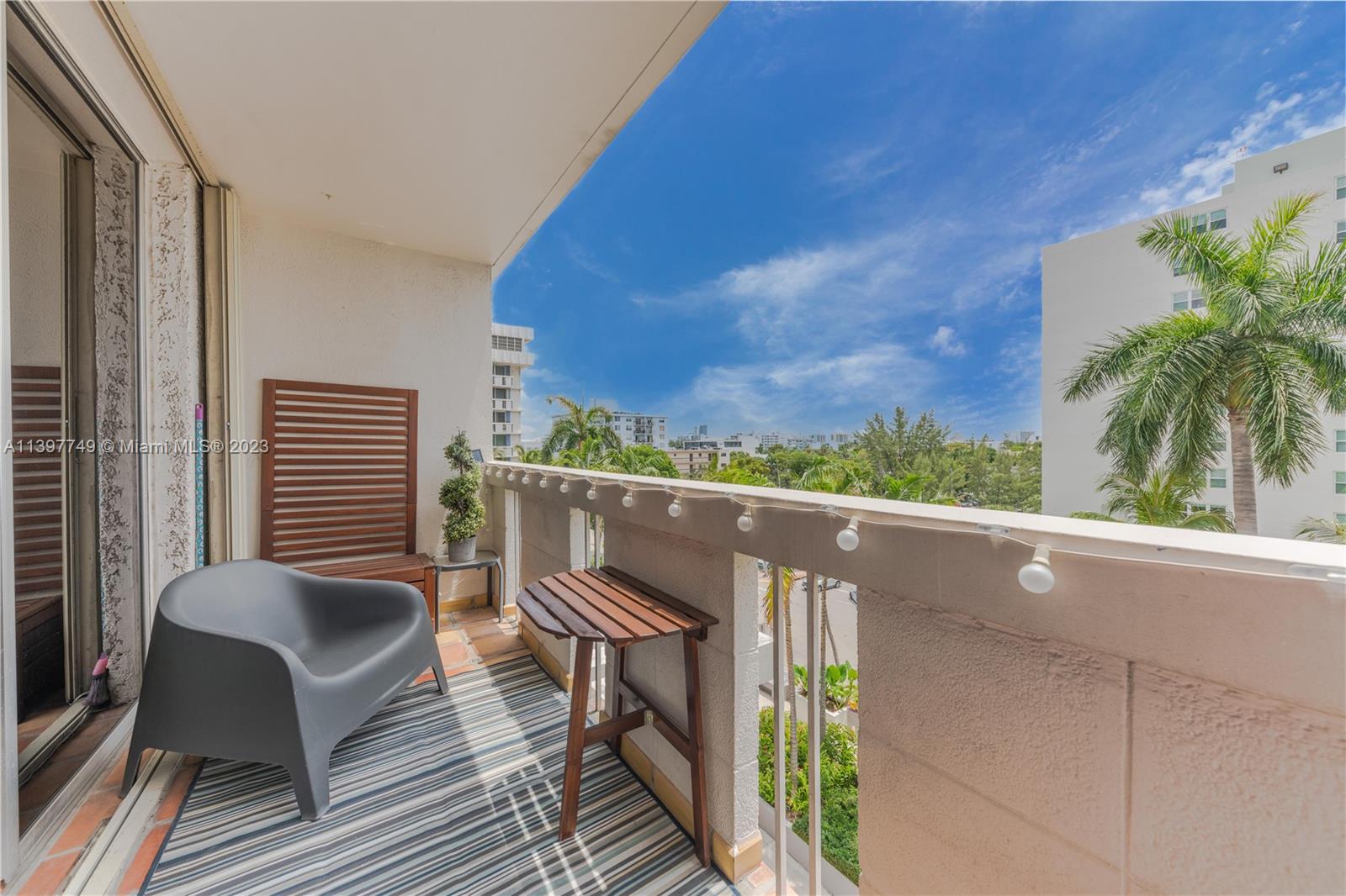 SOUTH BAY CLUB CONDO - Residential Lease