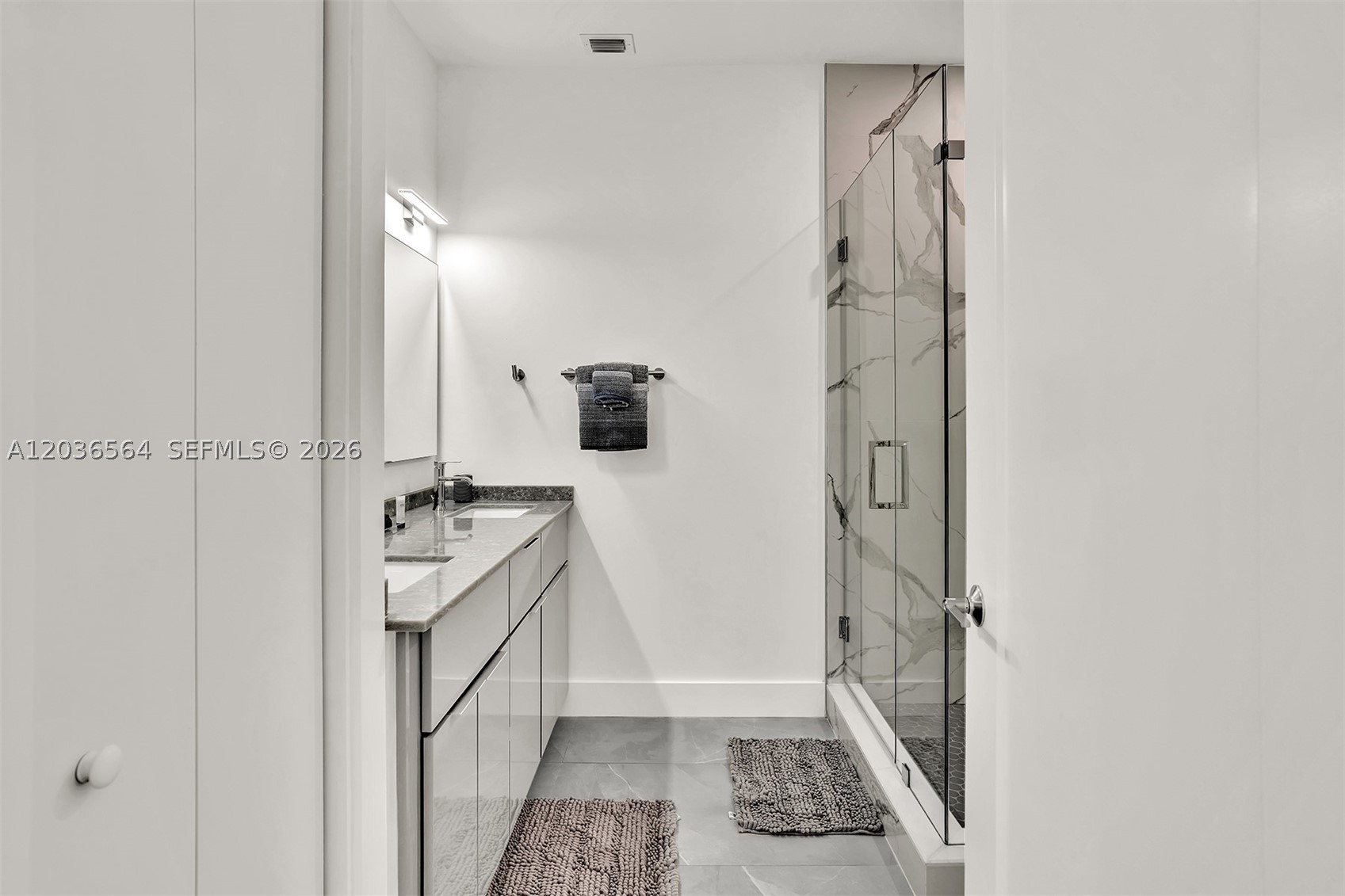 Everglade Land Sales Co - Residential Lease